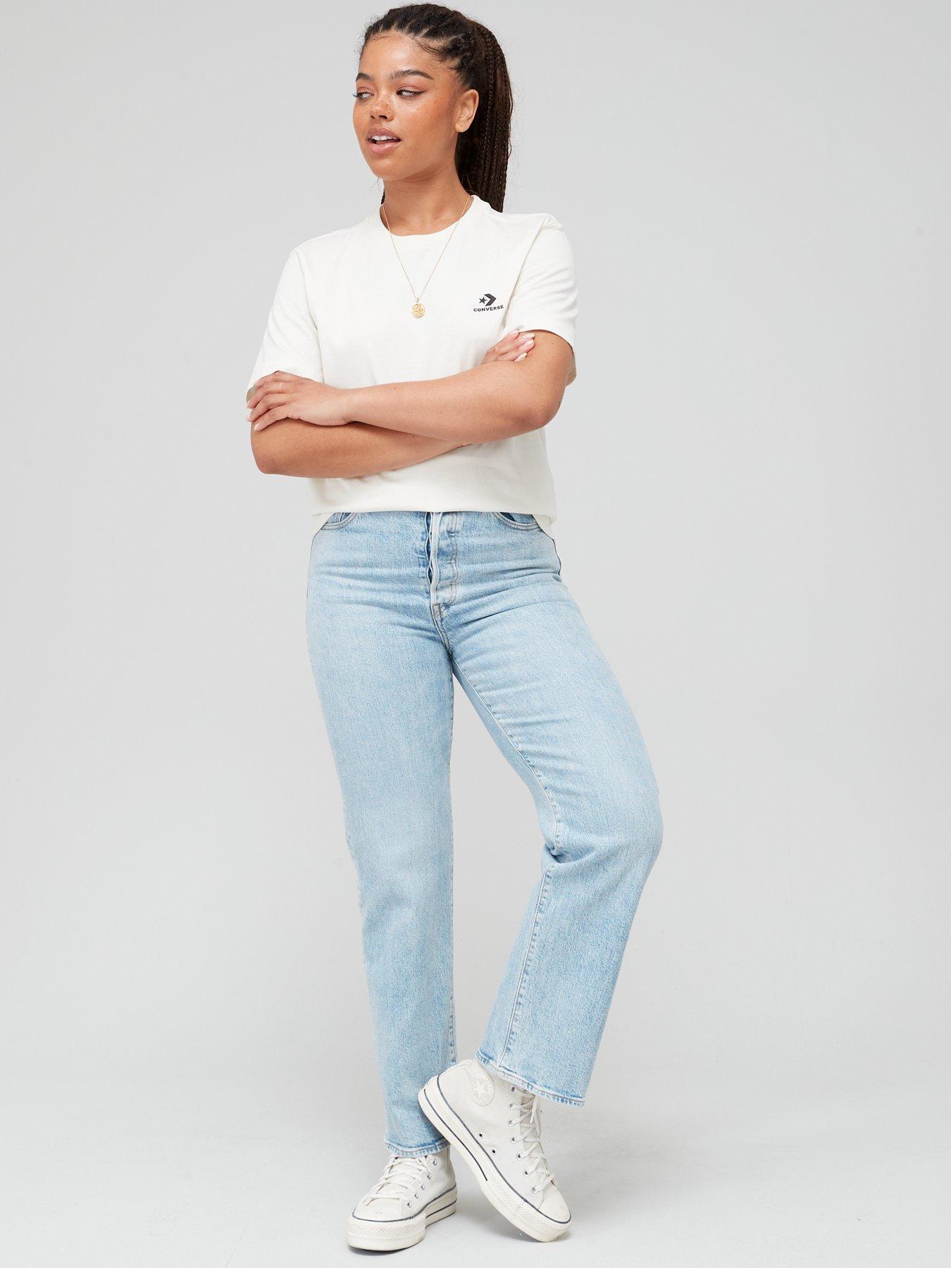 Jeans t outlet shirt converse