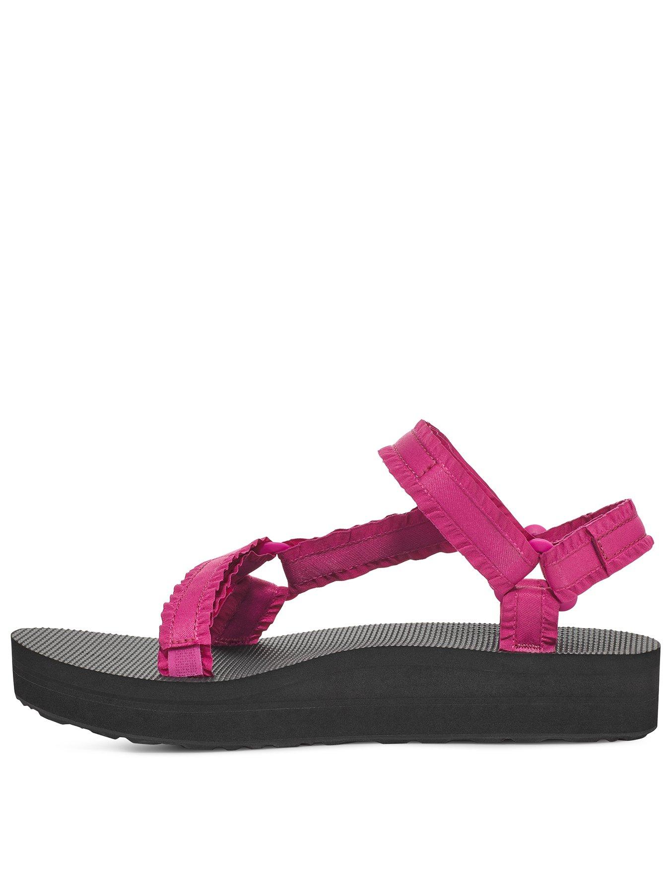 Teva cheap sandals pink