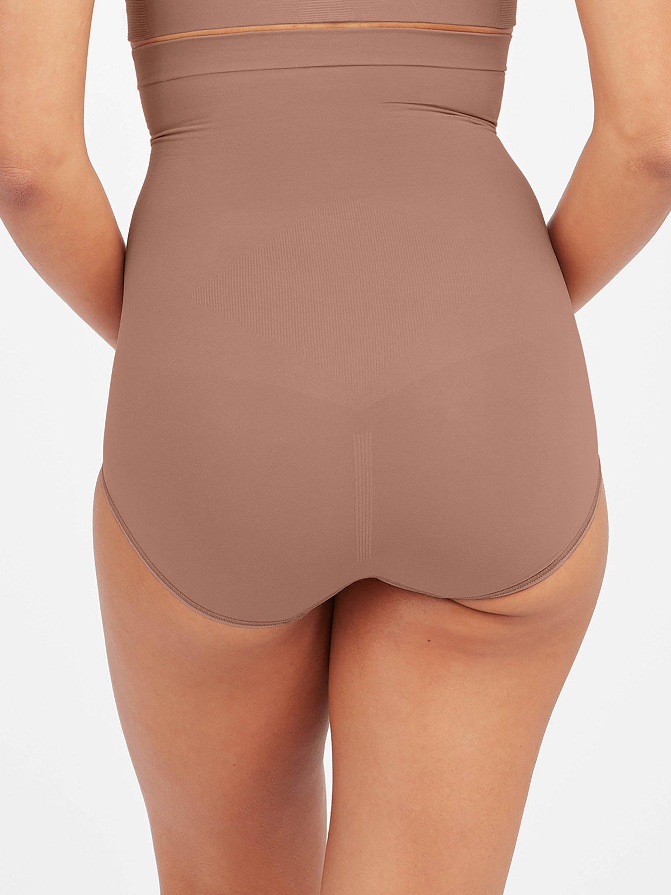 Spanx Medium Control Everyday Seamless Shaping High-Waisted Knickers, Café  Au Lait