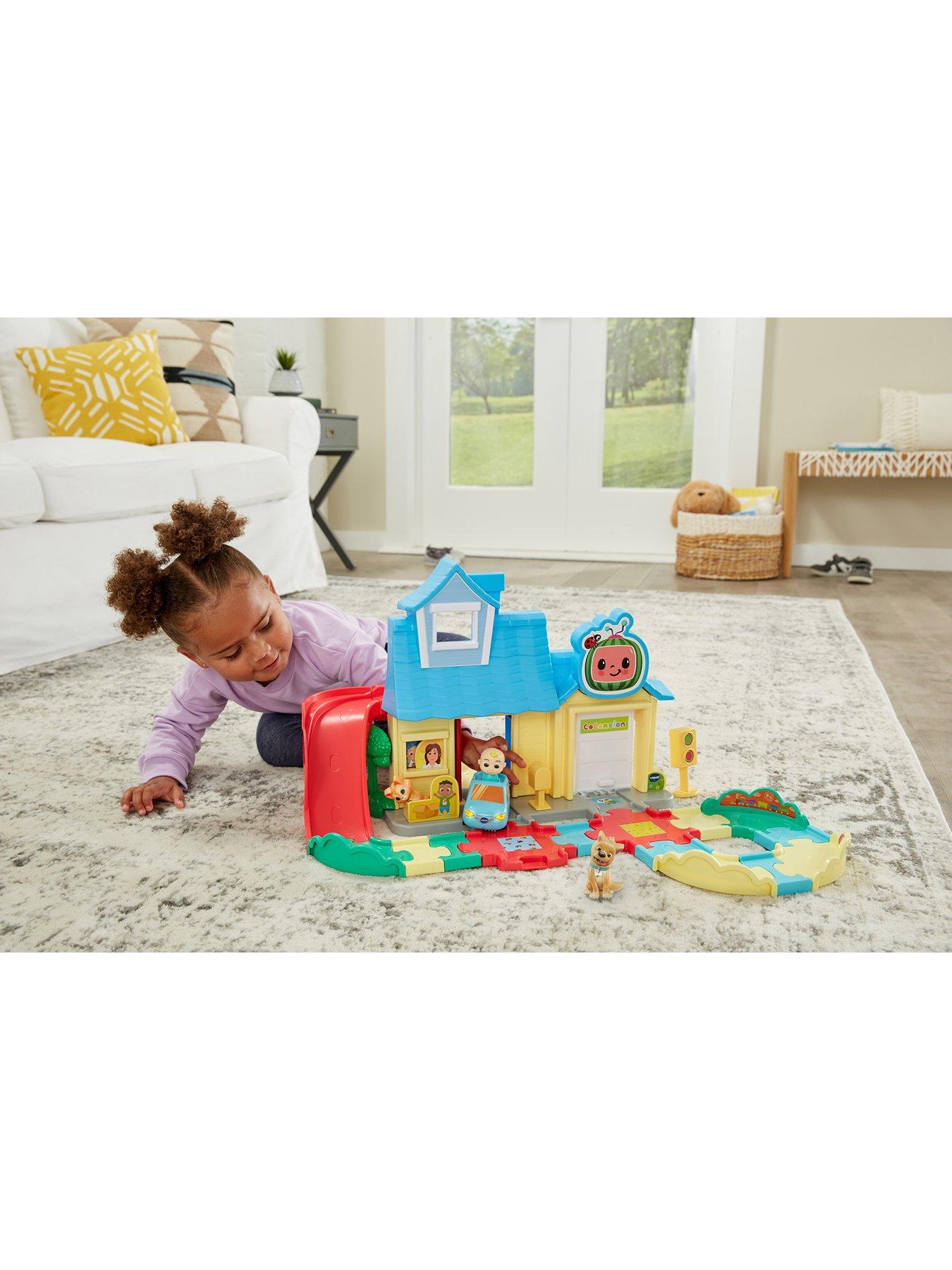 undefined Cocomelon Toot-Toot Drivers JJ's House Track Set