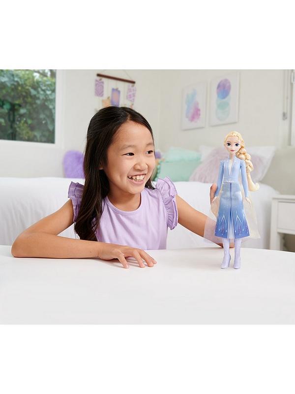 Image 2 of 5 of Disney Frozen 2 &ndash; Elsa Fashion Doll