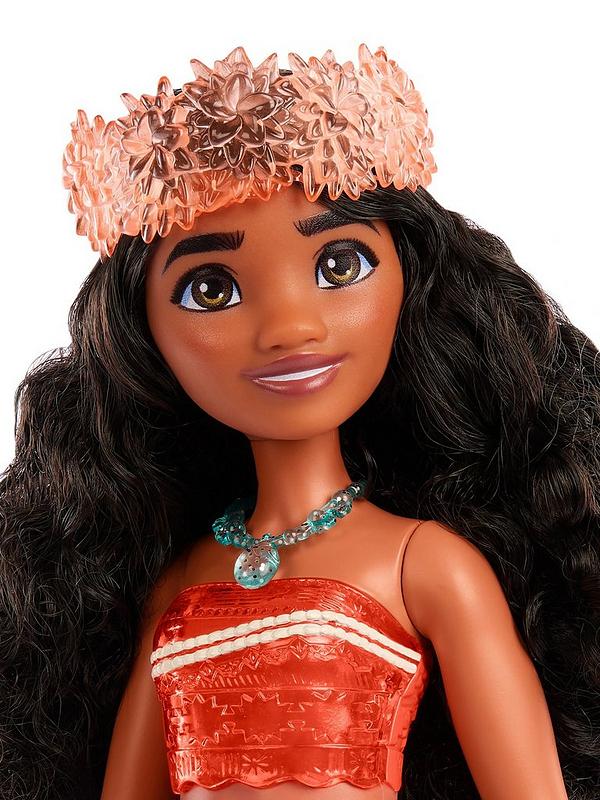 Image 3 of 5 of Disney Princess Moana Fashion Doll