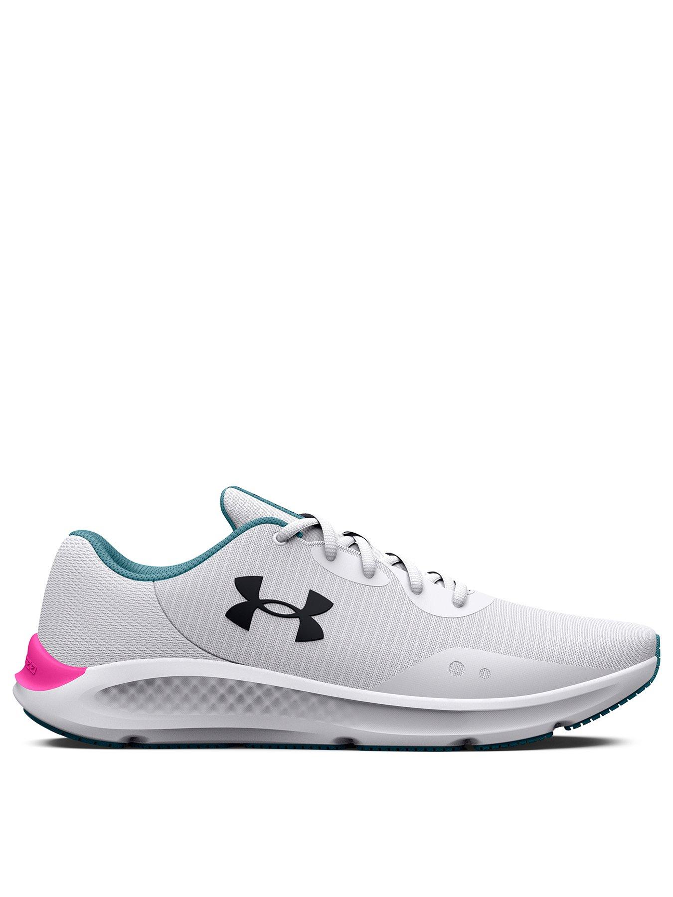 Under armour deals white tennis shoes