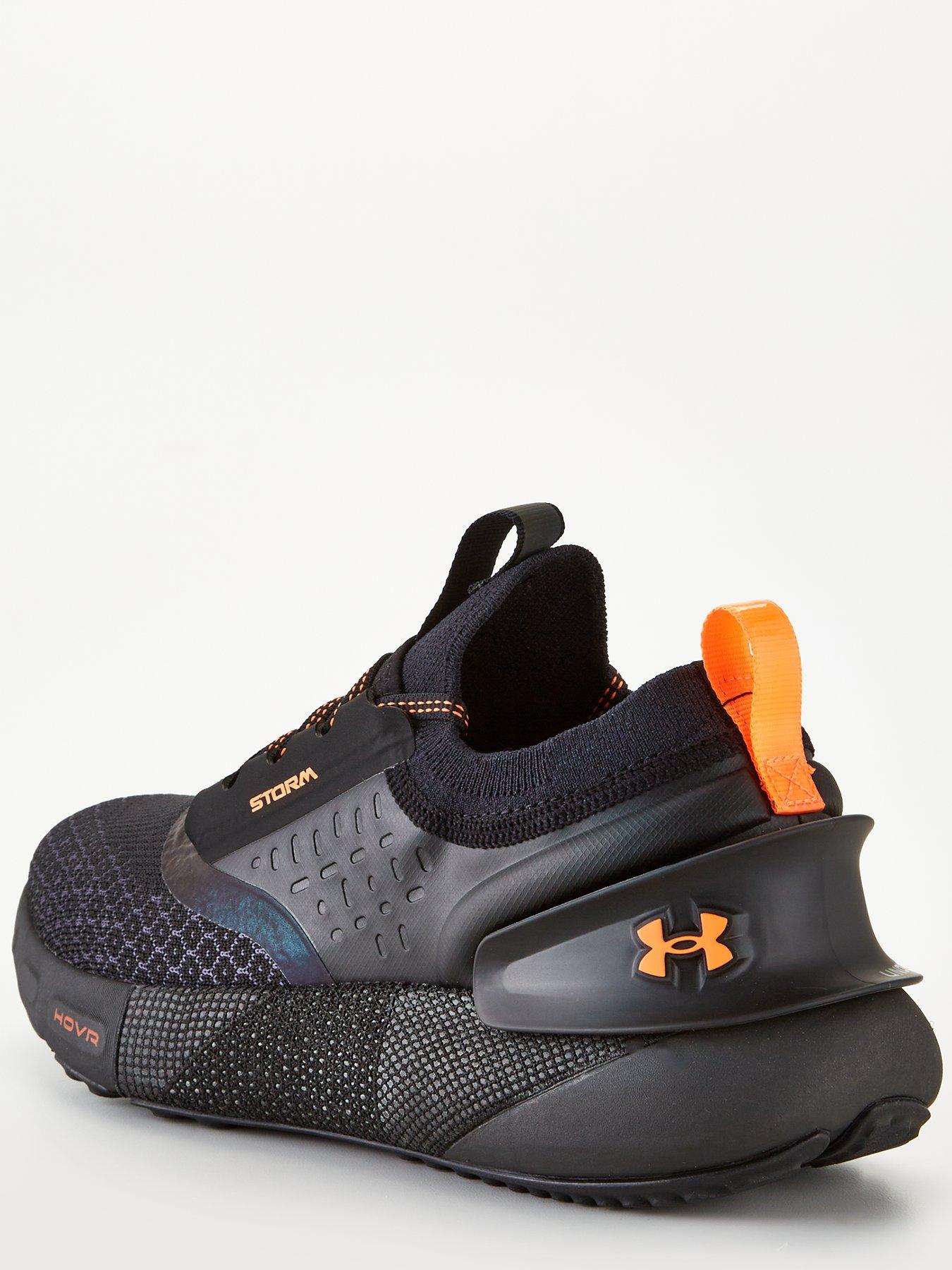 Under armour hovr phantom deals triple black