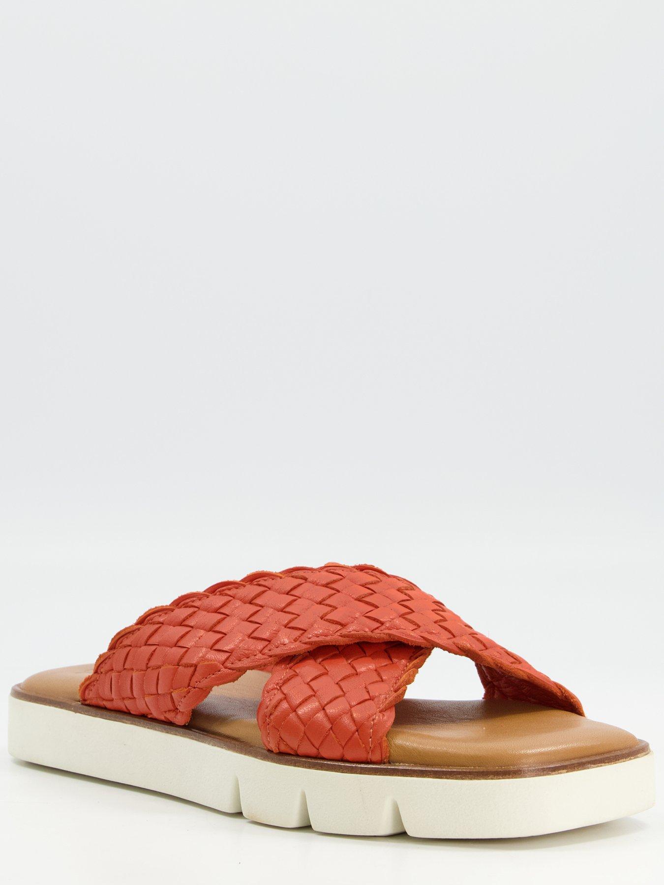 Dune flip best sale flops sale