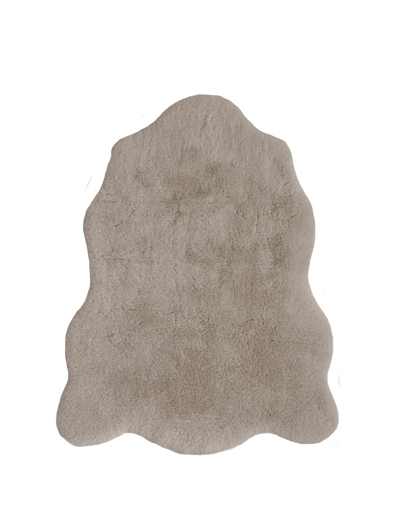 Product photograph of Luxury Faux Fur Rug - Single from very.co.uk