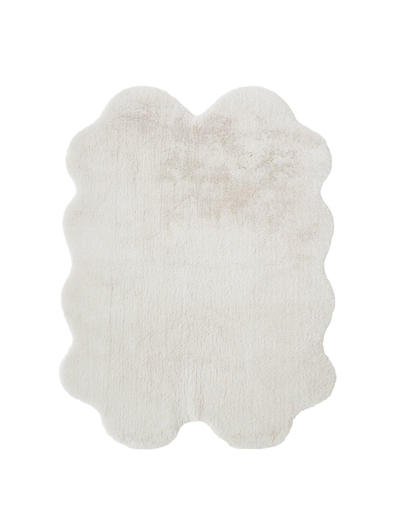 undefined Luxury Faux Fur Rug - Quad