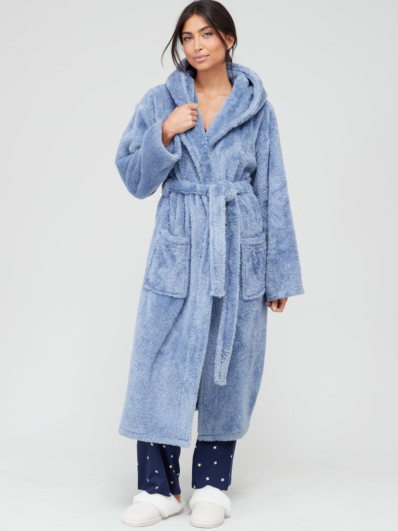 Soft hooded dressing online gown