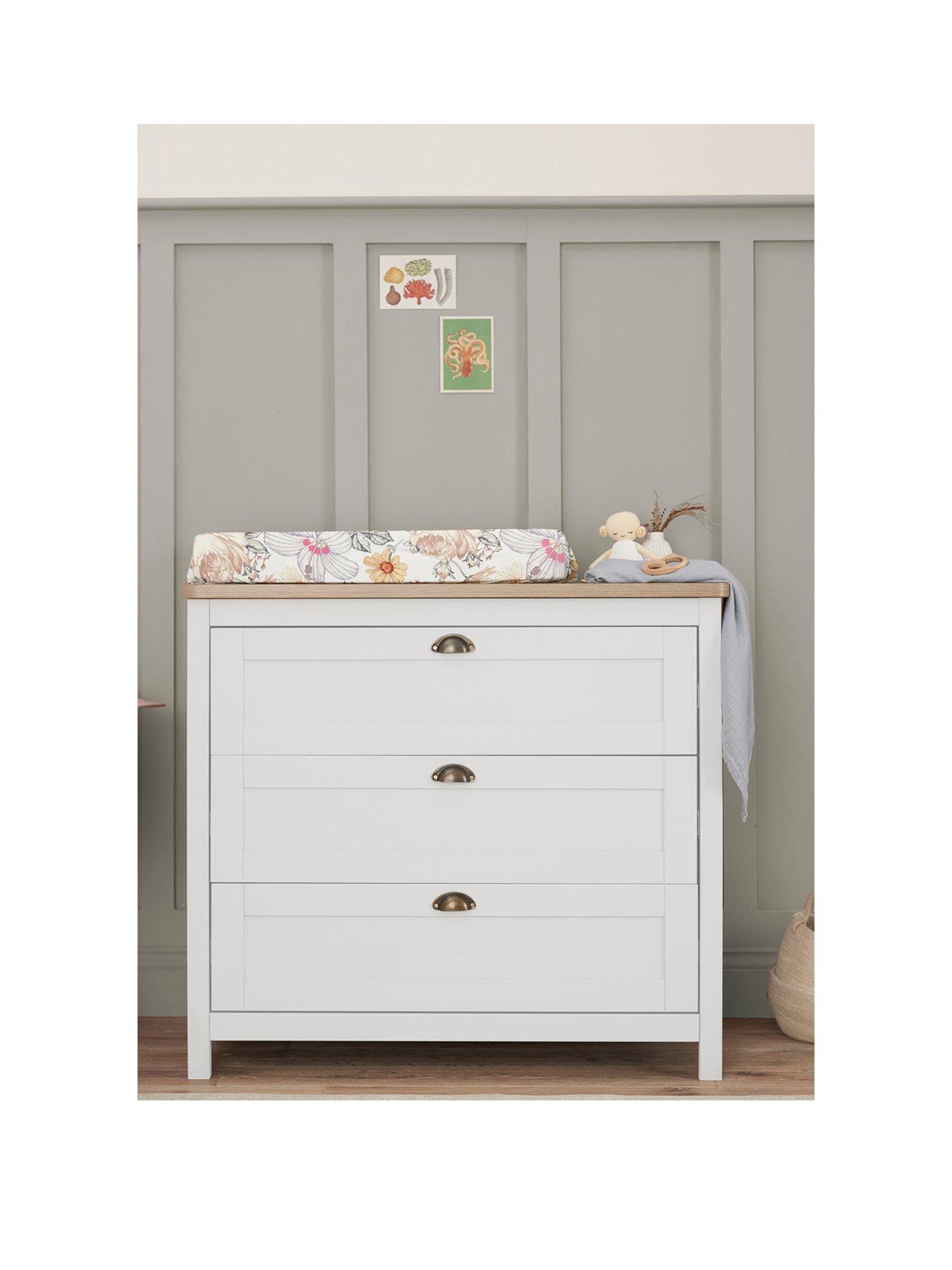 Tutti Bambini Verona 2 Piece Nursery Furniture Room Set White Oak Very
