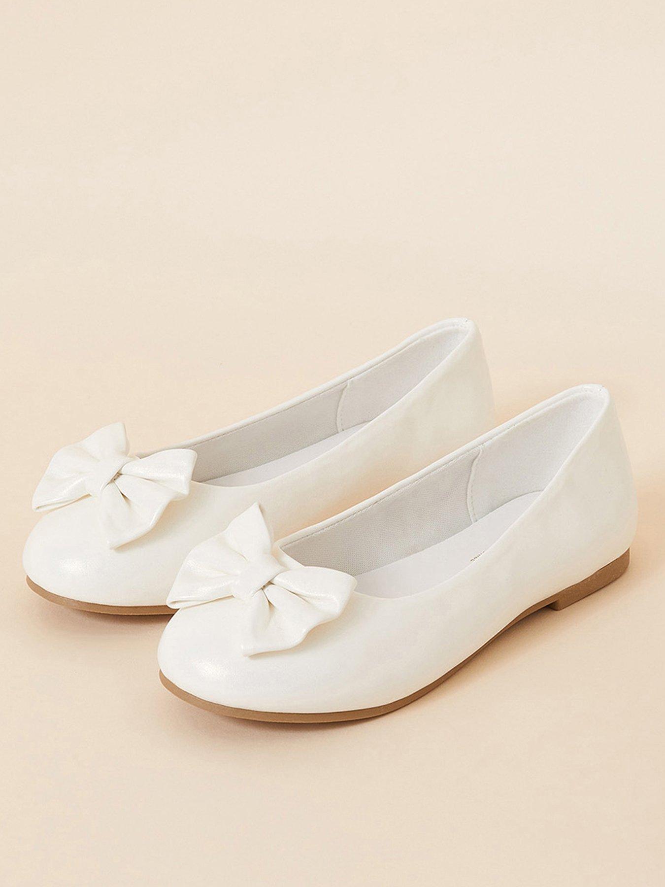 Girls cream cheap ballet shoes