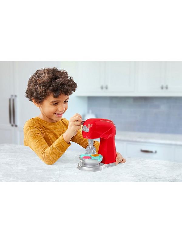Image 5 of 6 of Play-Doh Kitchen Creations Magical Mixer Playset