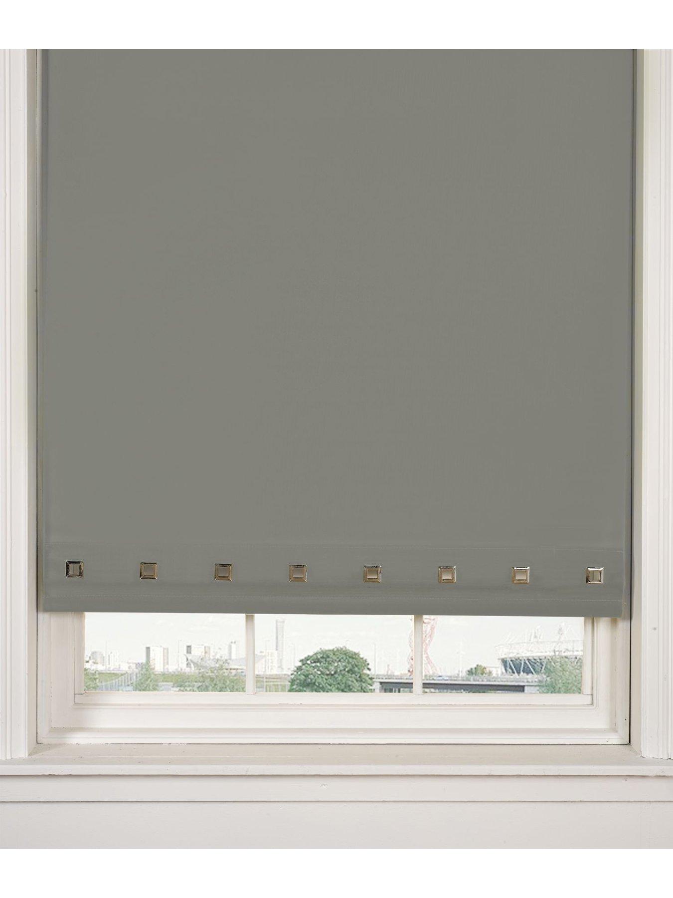 undefined Plain Eyelet Roller Blind
