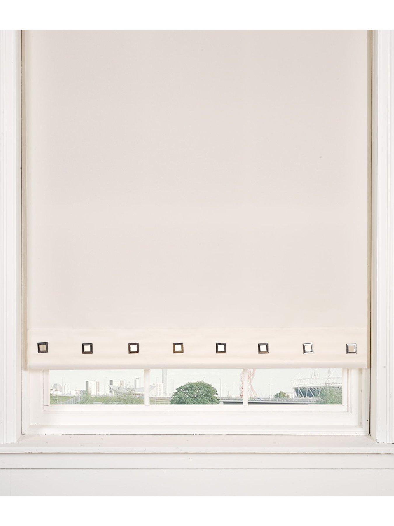 Very Home Plain Eyelet Roller Blind