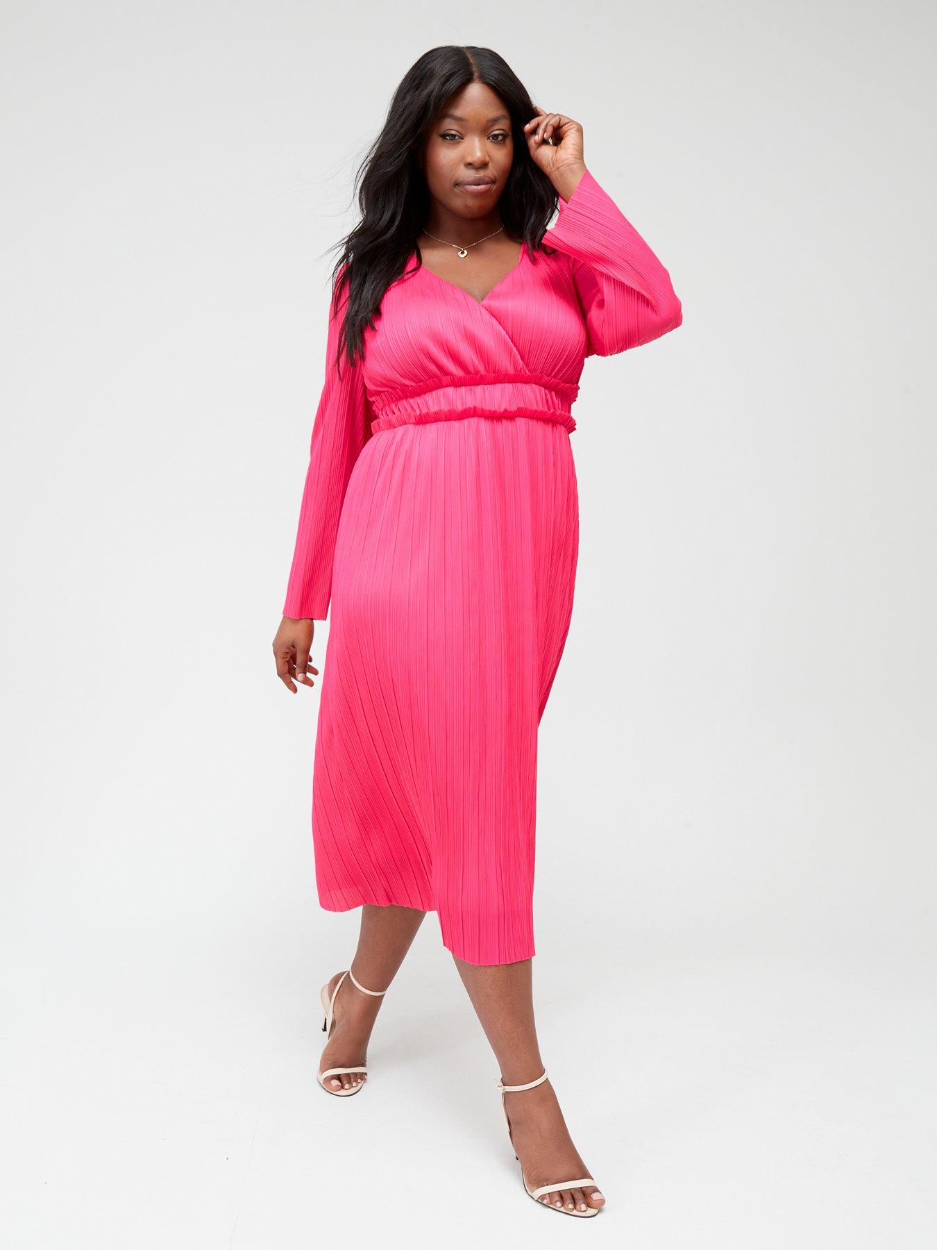 V by Very Curve Wrap Plisse Midi Dress - Pink | Very.co.uk