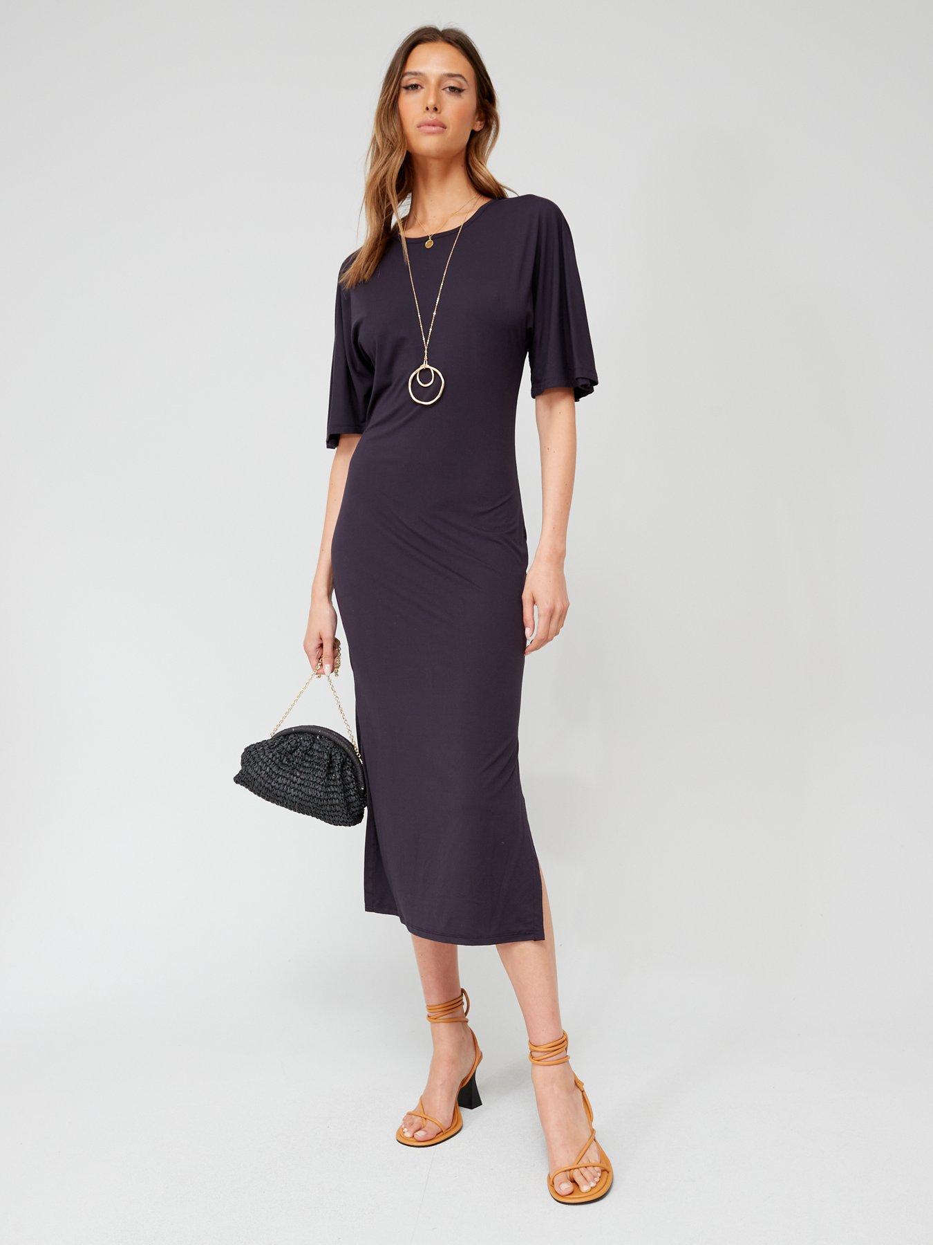 Black dress with batwing sleeves online