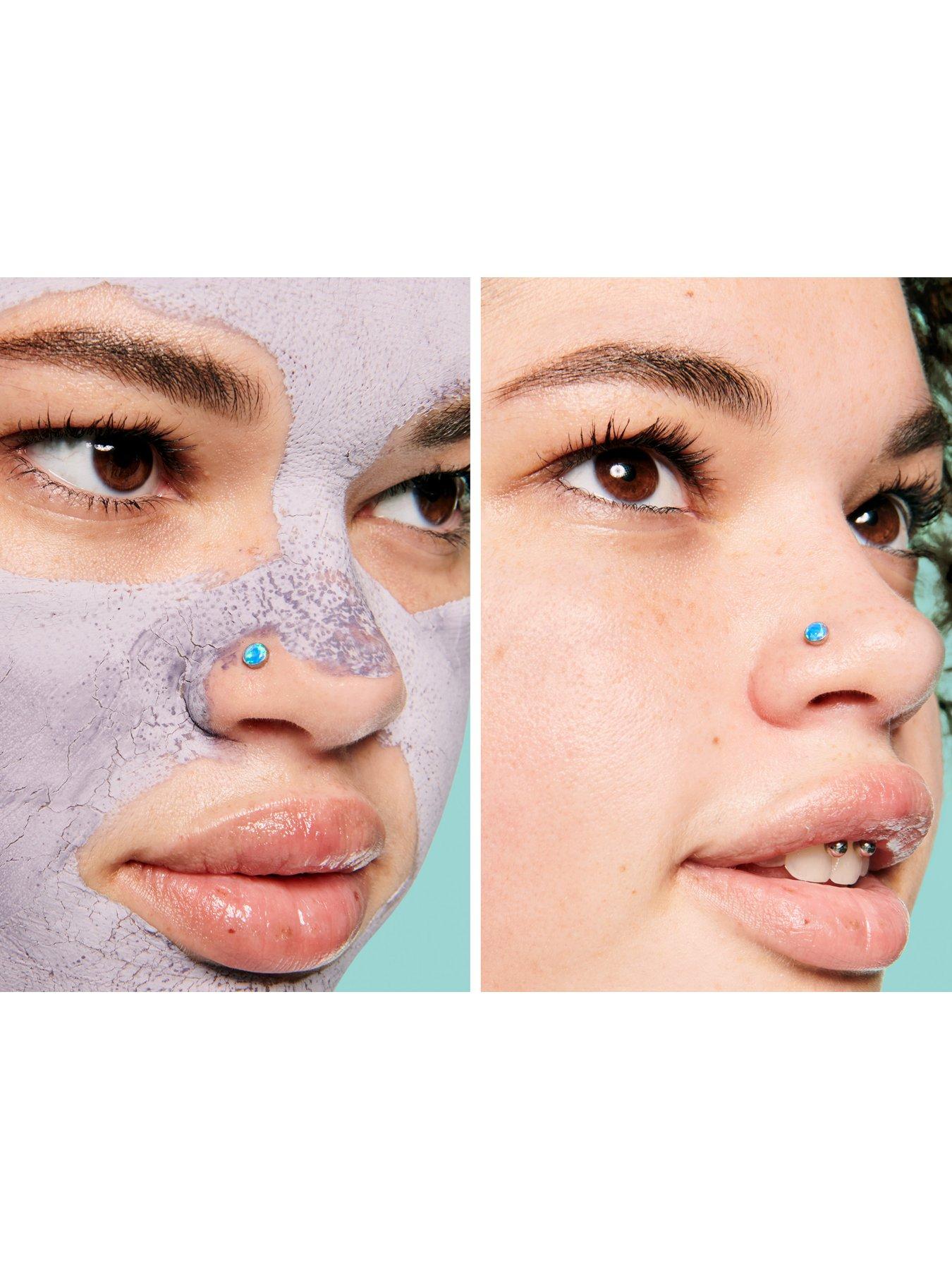 Image 4 of 8 of Benefit The POREfessional Deep Retreat Pore-Clearing Clay Mask