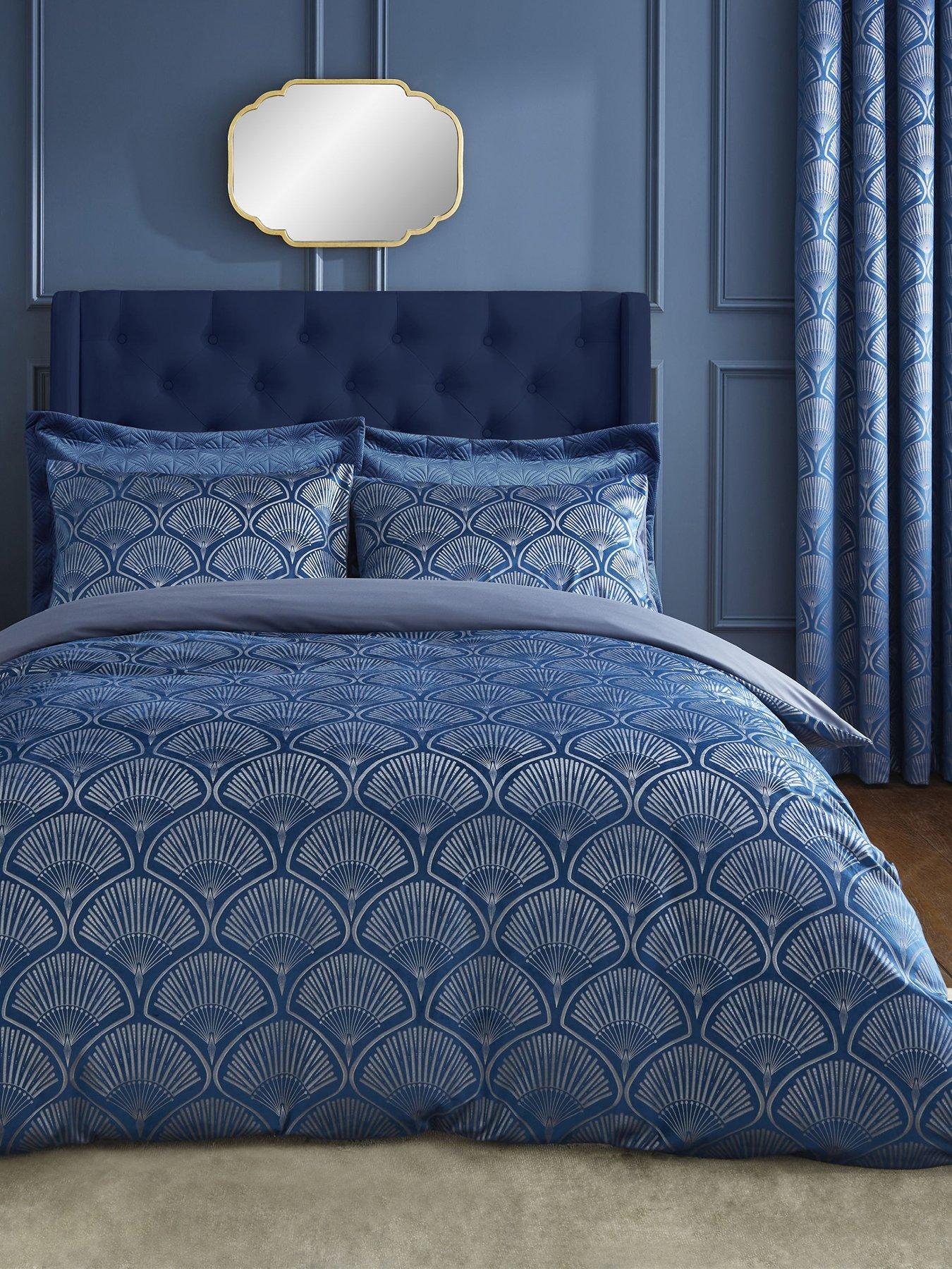 Image 3 of 7 of Catherine Lansfield Art Deco Pearl Duvet Cover Set in Navy