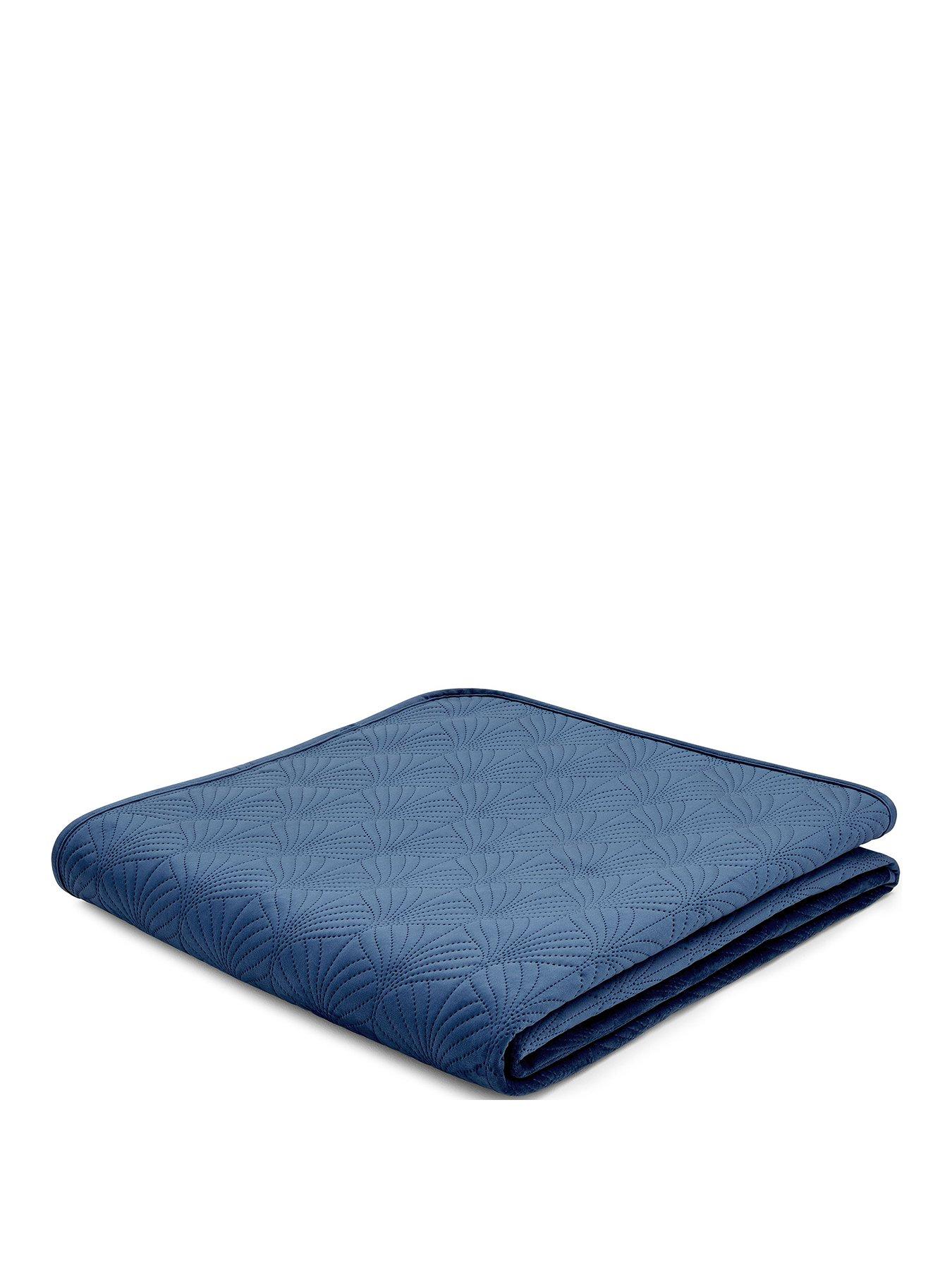 Image 2 of 3 of Catherine Lansfield Art Deco Pearl Bedspread Throw -&nbsp;Navy