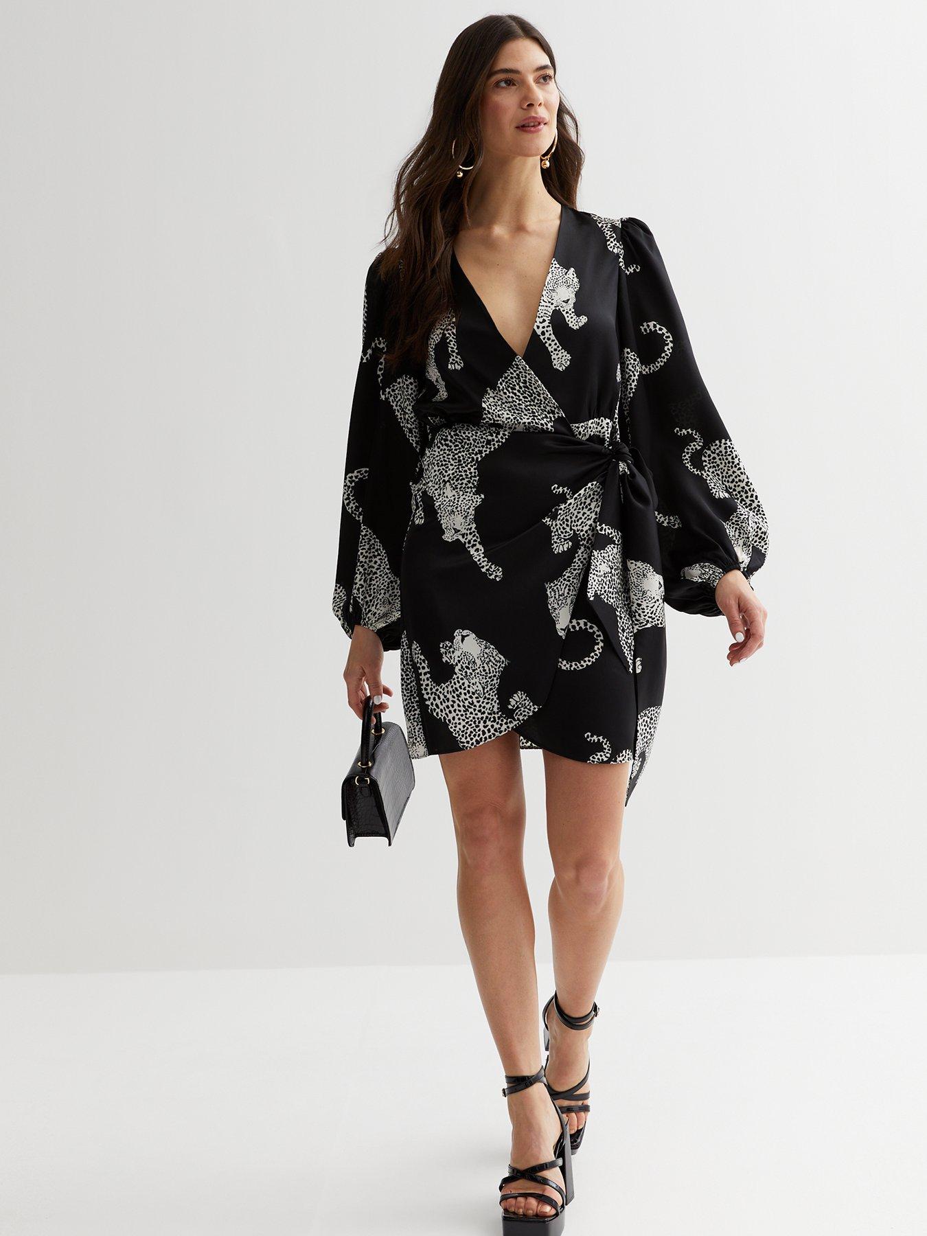 Black print hot sale wrap dress