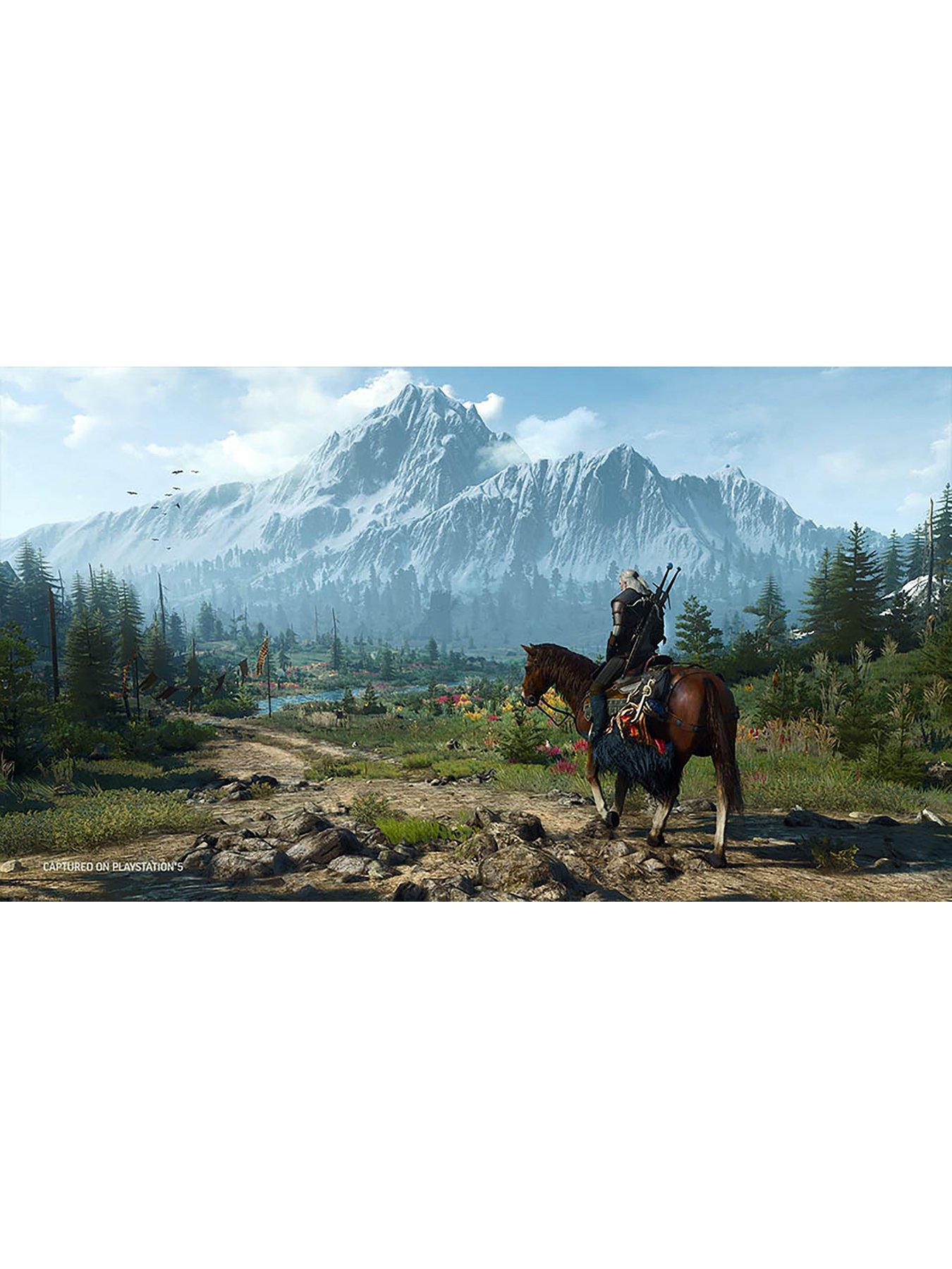Image 4 of 7 of Playstation The Witcher 3: Wild Hunt - Complete Edition