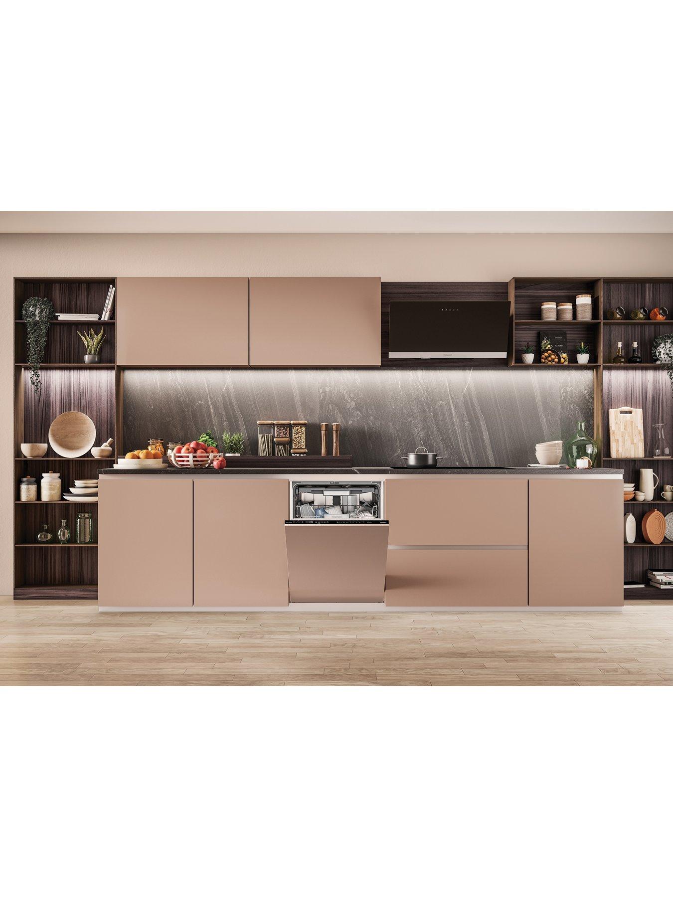 Image 3 of 8 of Hotpoint H7IHP42LUK 15-Place, Built-In Dishwasher - Silver