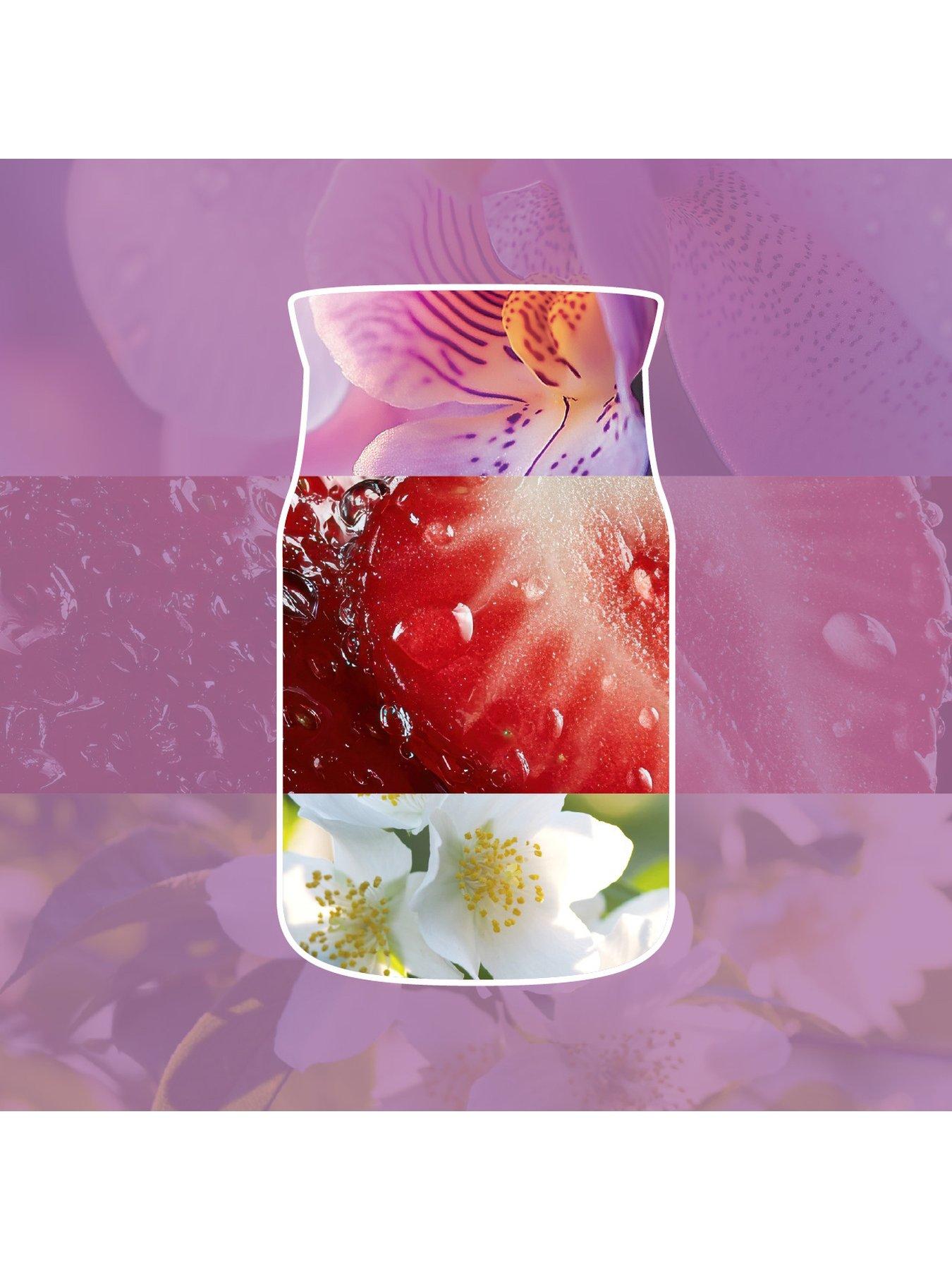 Image 4 of 4 of Yankee Candle Signature Collection Large Jar Candle &ndash; Wild Orchid