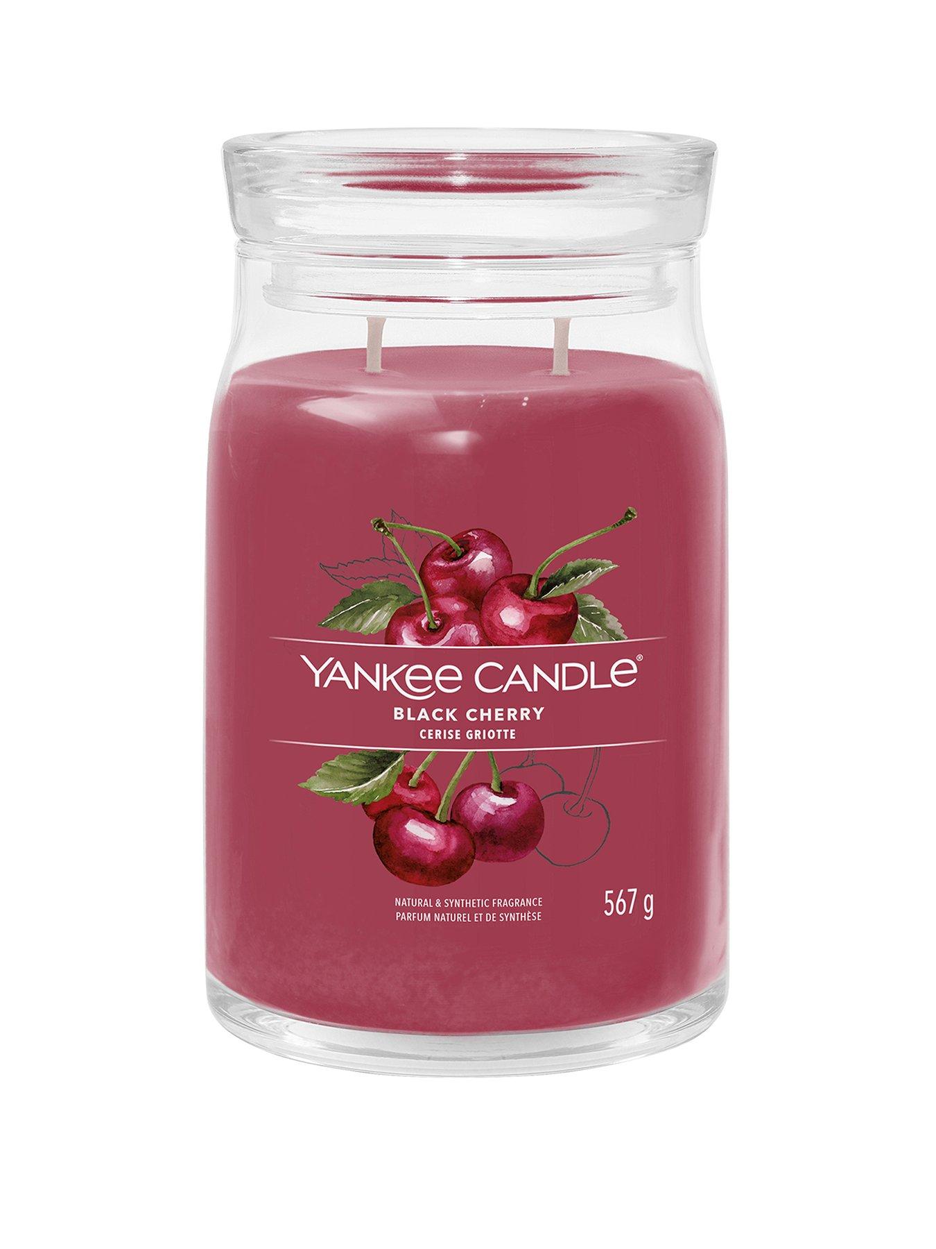 Yankee Candle Signature Collection Large Tumbler Candle – Black Cherry