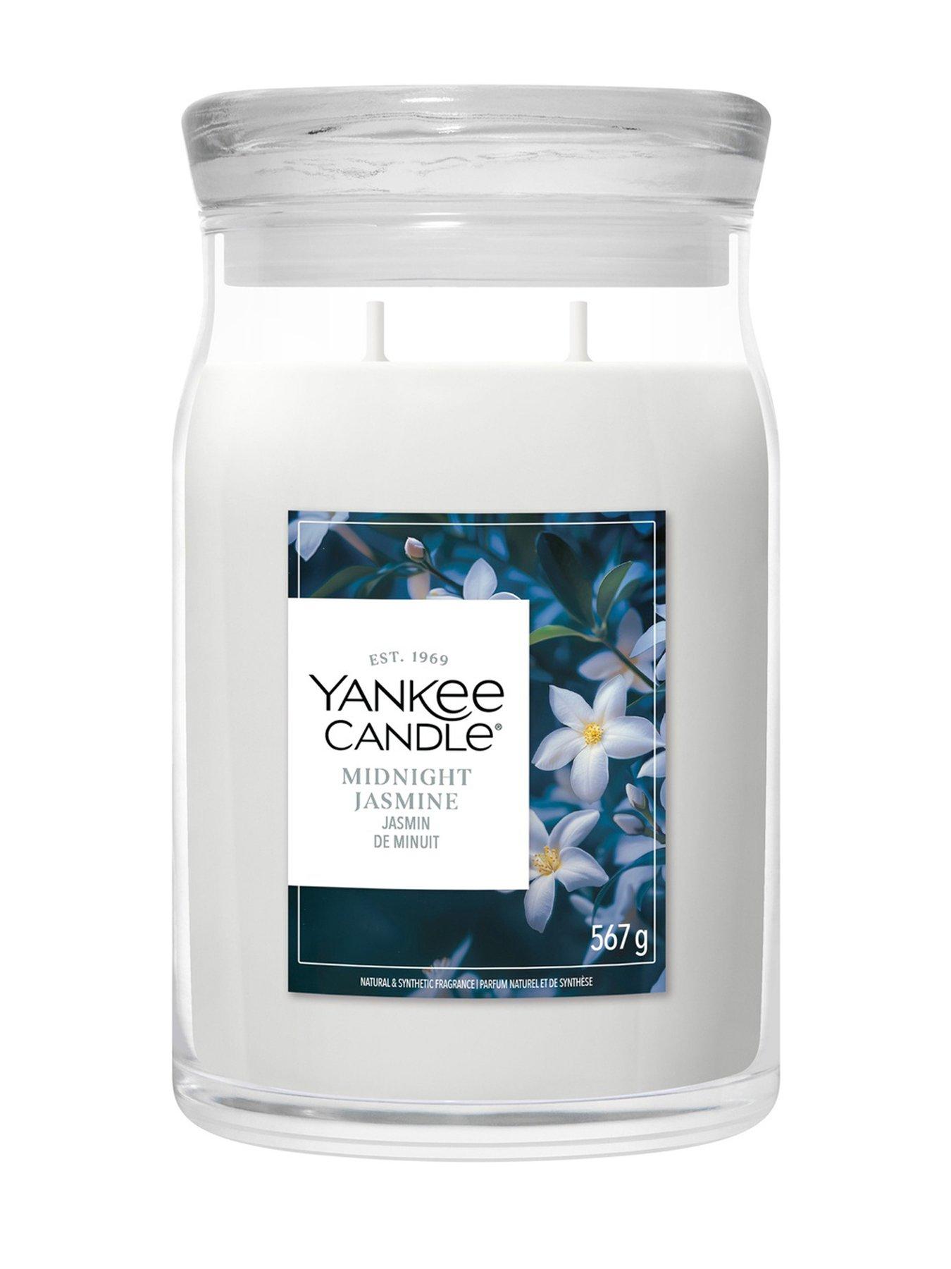 Image 2 of 5 of Yankee Candle Signature Collection Large Jar Candle &ndash; Midnight Jasmine