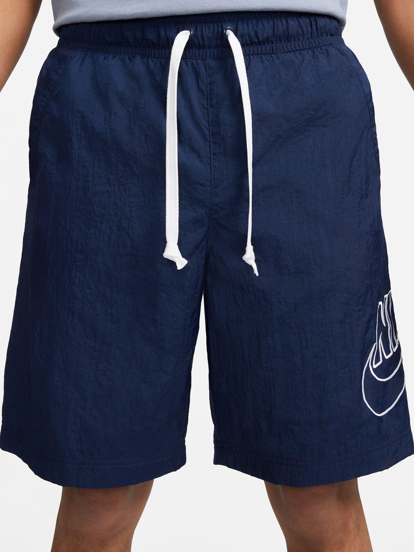 Nike alumni hotsell shorts boys