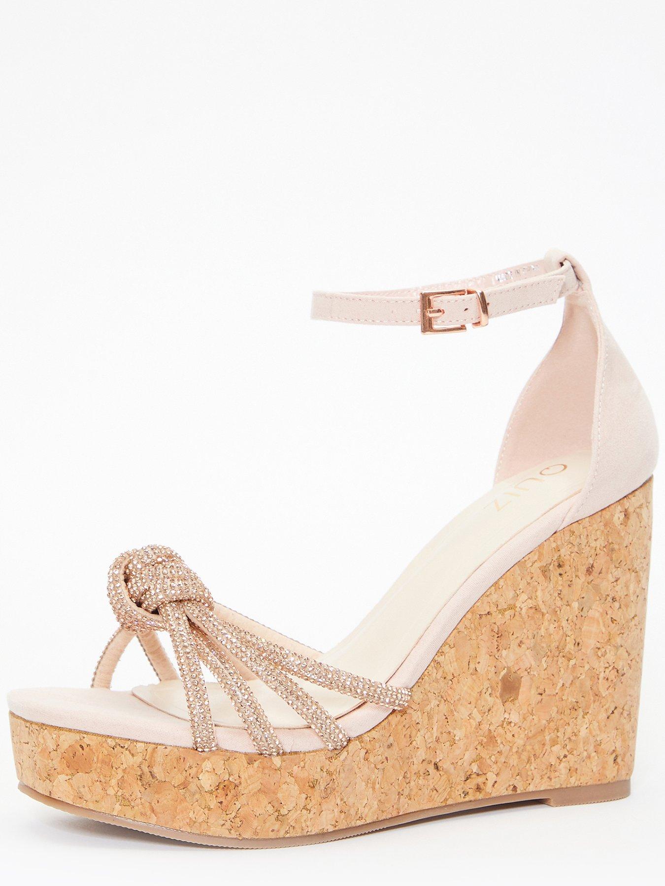 Quiz rose store gold wedges