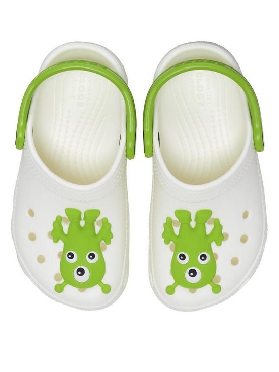 front image of crocs-classic-alien-character-clog-toddler