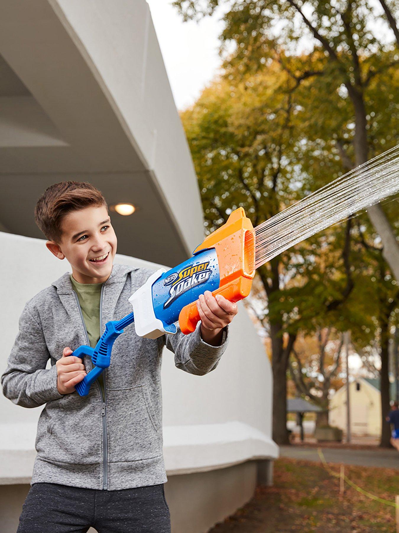 Water soakers and clearance blasters