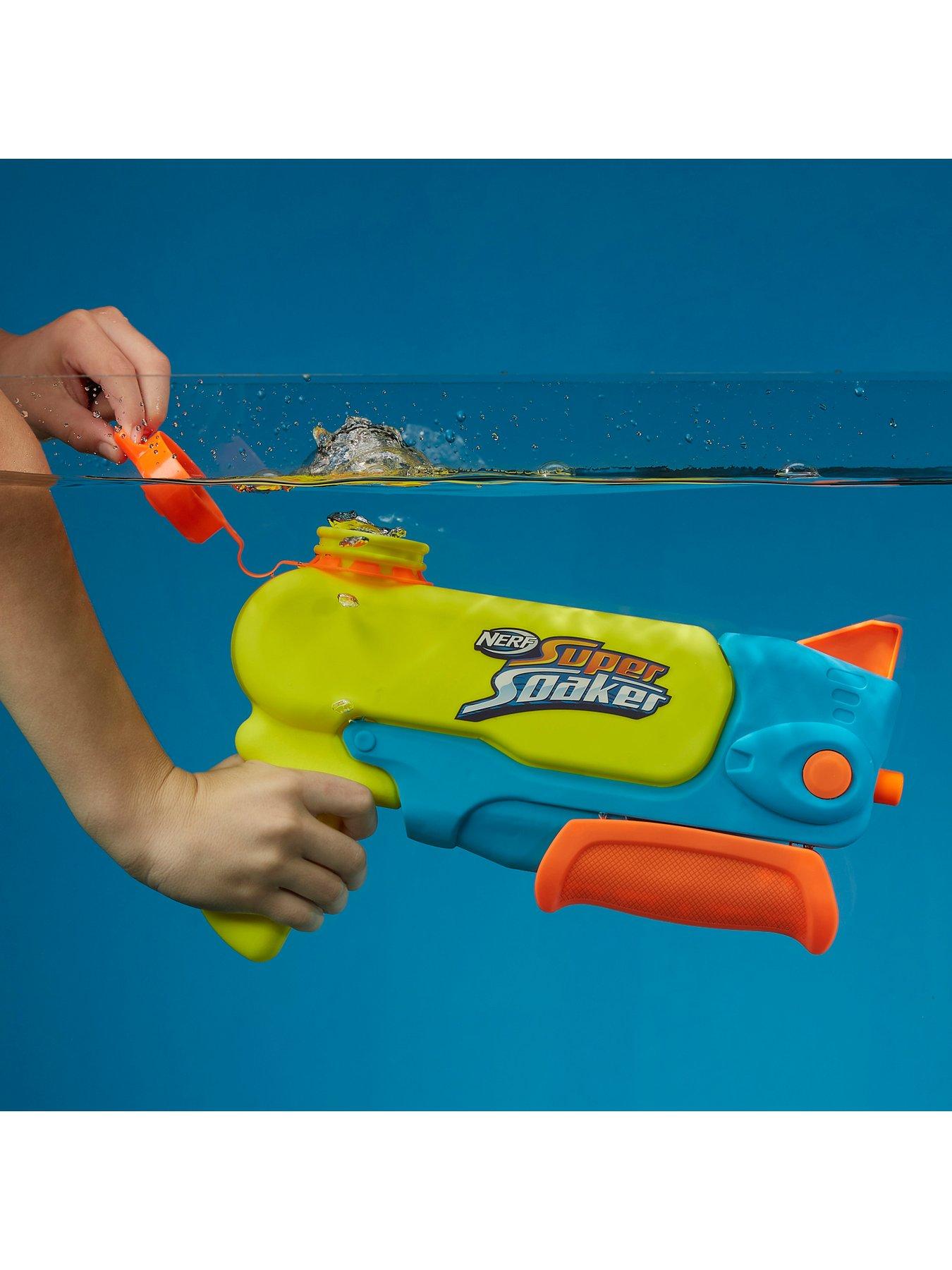 Nerf Super Soaker Wave Spray - Blaster à Eau - Réservoir 887ml - Jets Ondulés - Pour Enfants 6 Ans Et Plus