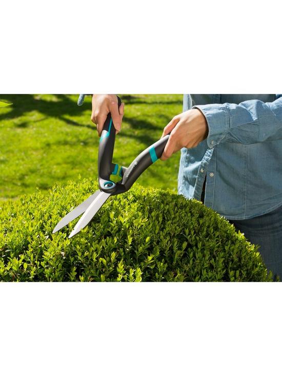 stillFront image of gardena-hedge-clippers-precisioncut