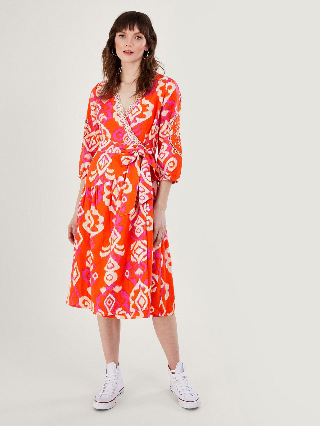 Flattering wrap dress store uk