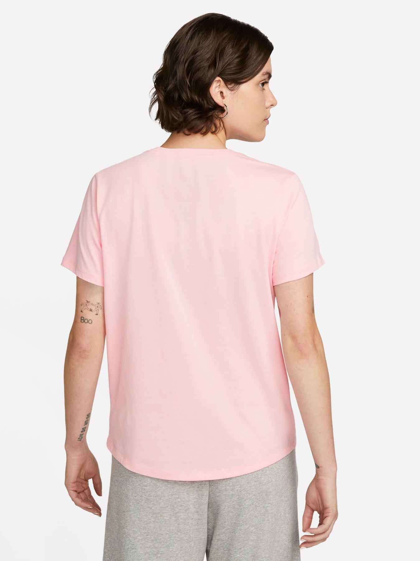 Nike Women Plus Size Sportswear Essential futura tee Shirt top 1x light  Pink