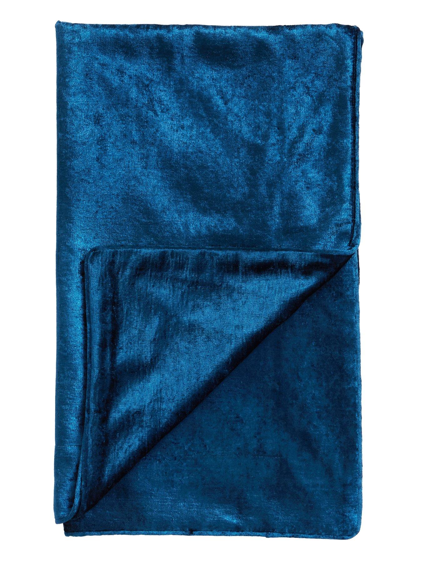 Very Home Crushed Velvet Throw - Blush