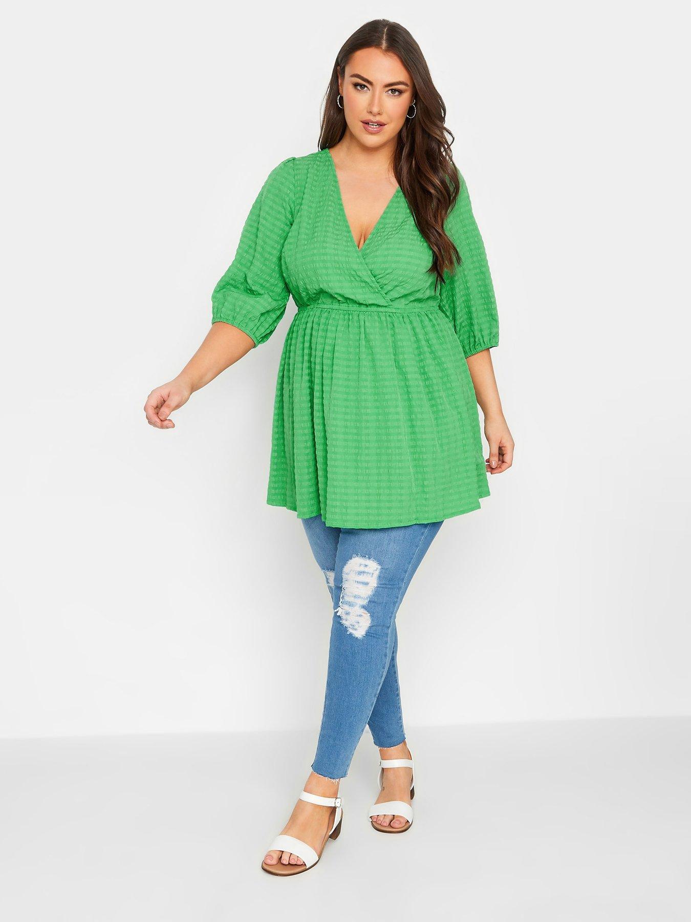 Liria Wrap Top Dusty Green Patterned