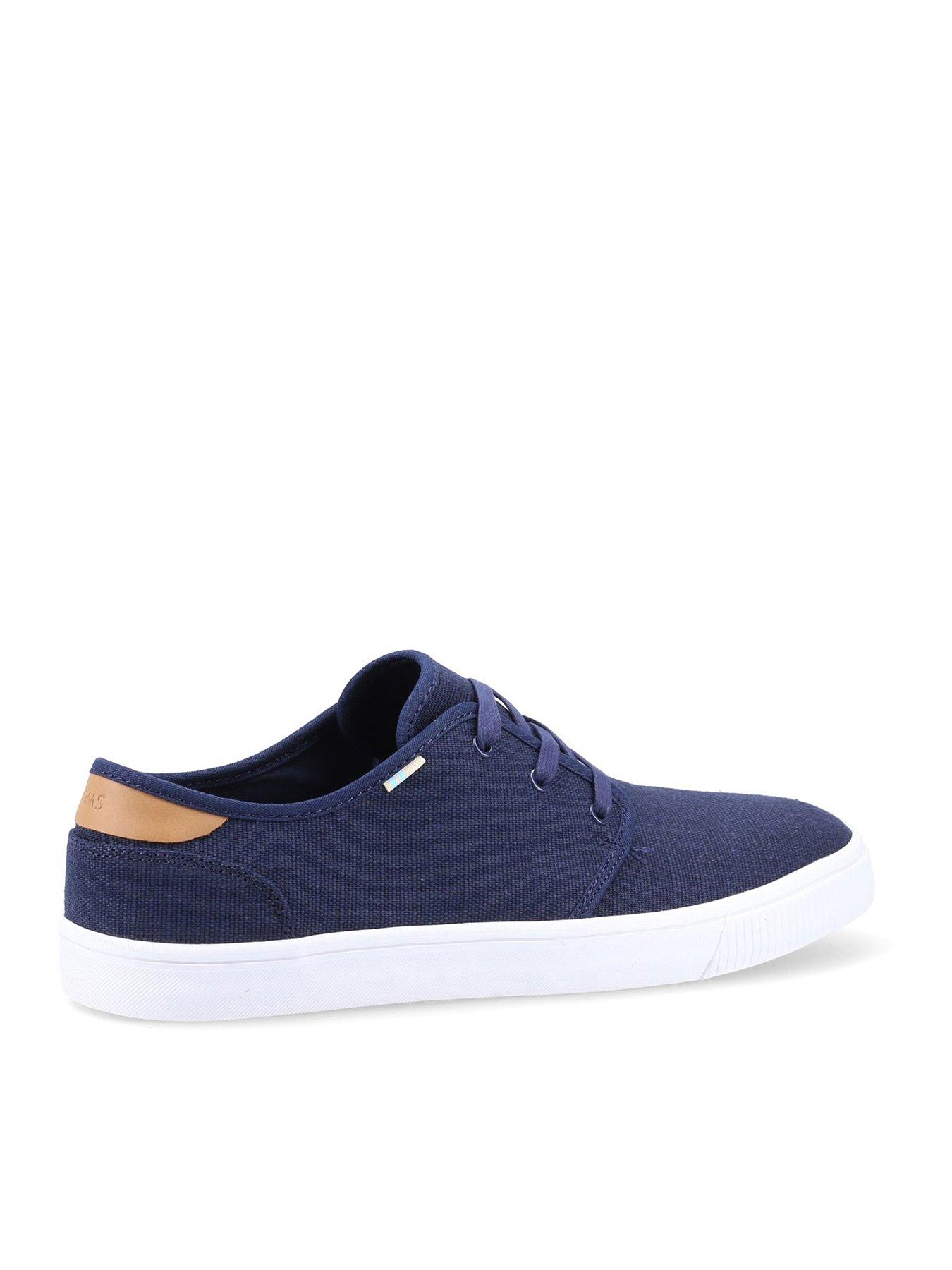 Navy deals lace toms