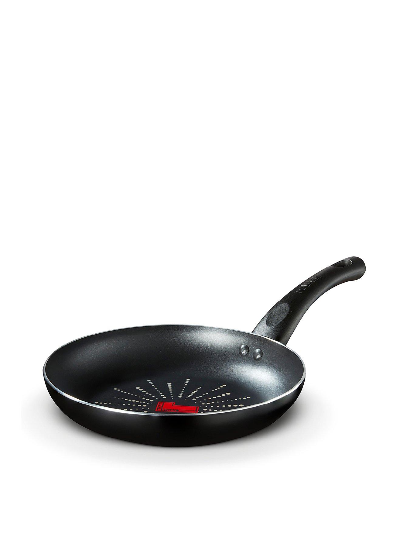 Product photograph of Tower Smartstart Classic 28 Cm Frying Pan from very.co.uk