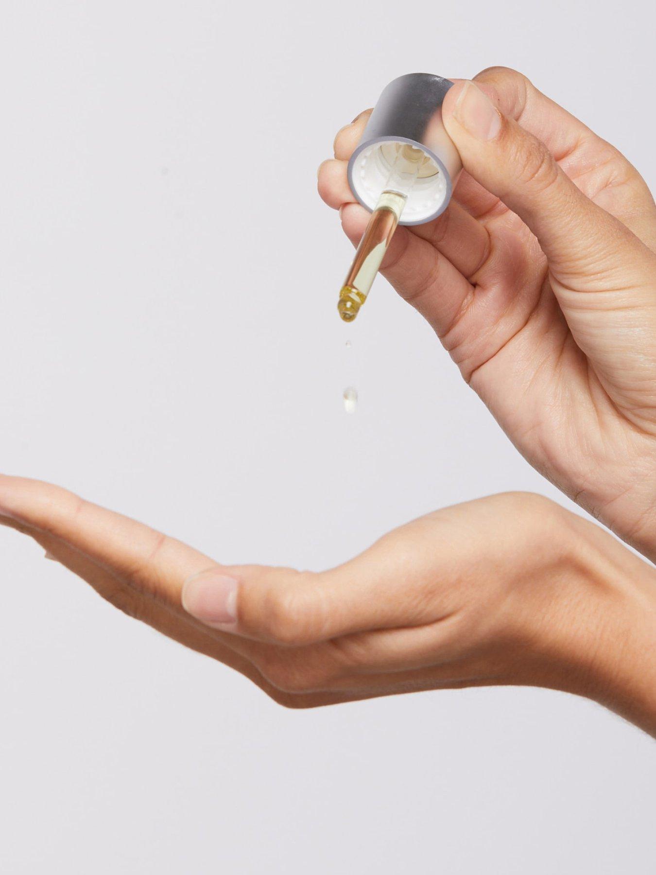 Image 5 of 5 of Dermalogica Retinol Clearing Oil, 30ml
