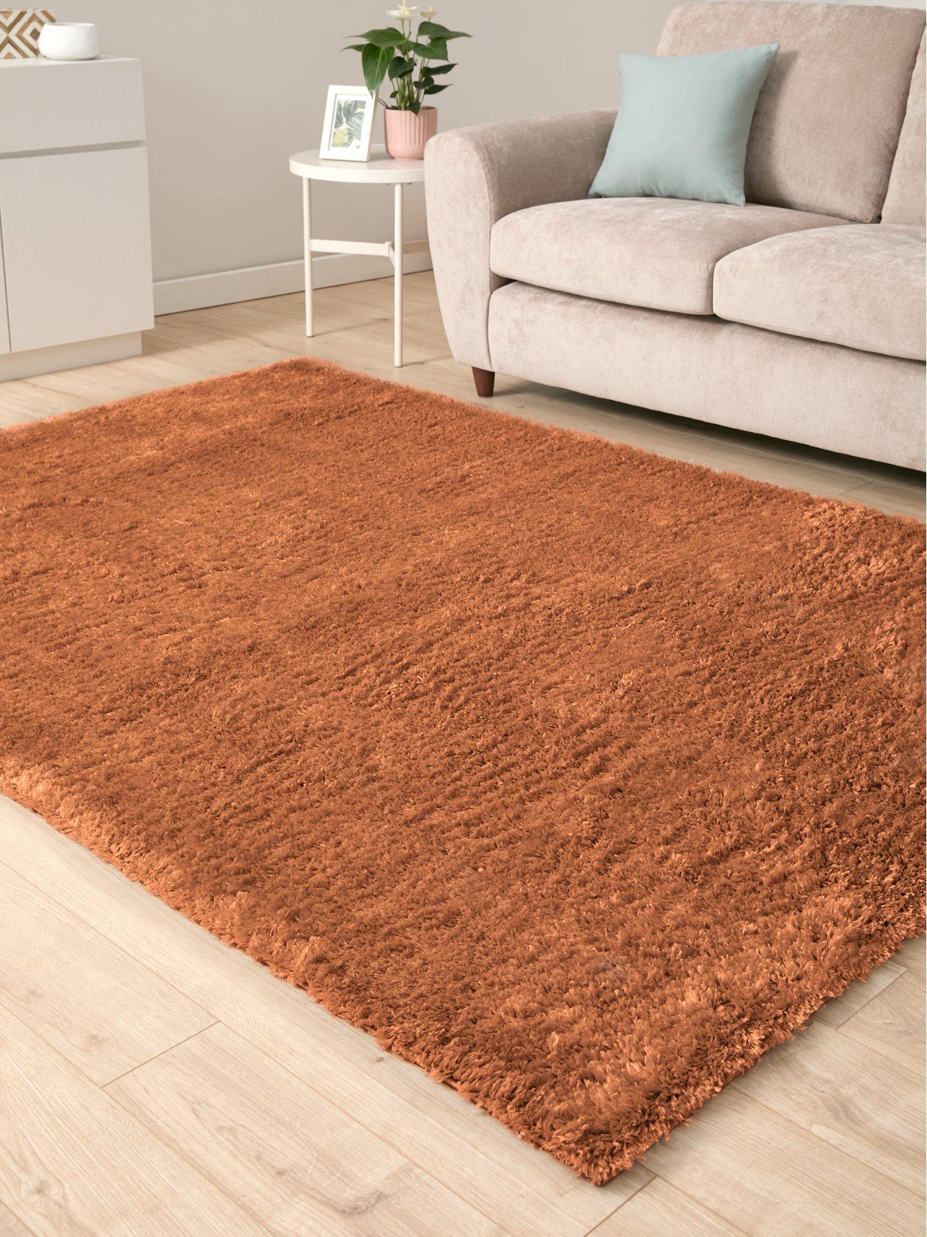 Product photograph of Everyday Snug Plain Rug from very.co.uk