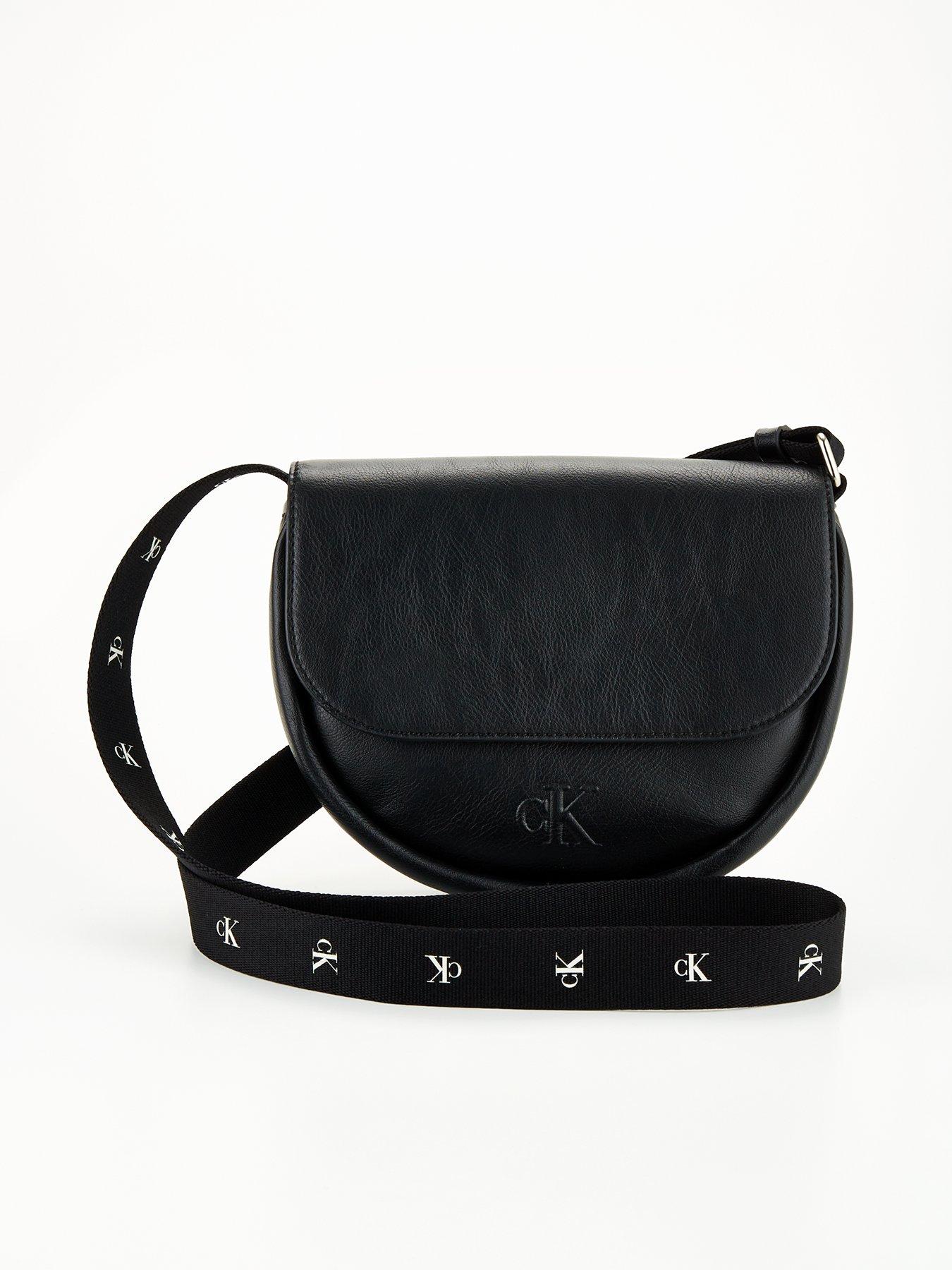 Calvin Klein MUST CAMERA BAG UNISEX - Across body bag - black