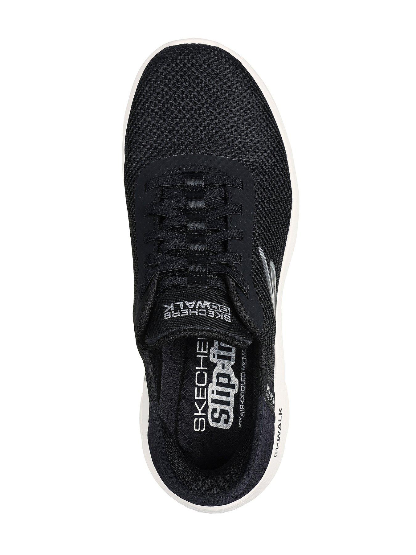 Skechers go walk outlet bungee closure sneakers