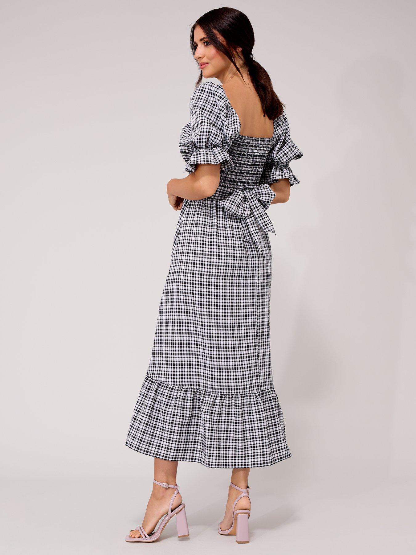 Short sleeve hot sale gingham dress