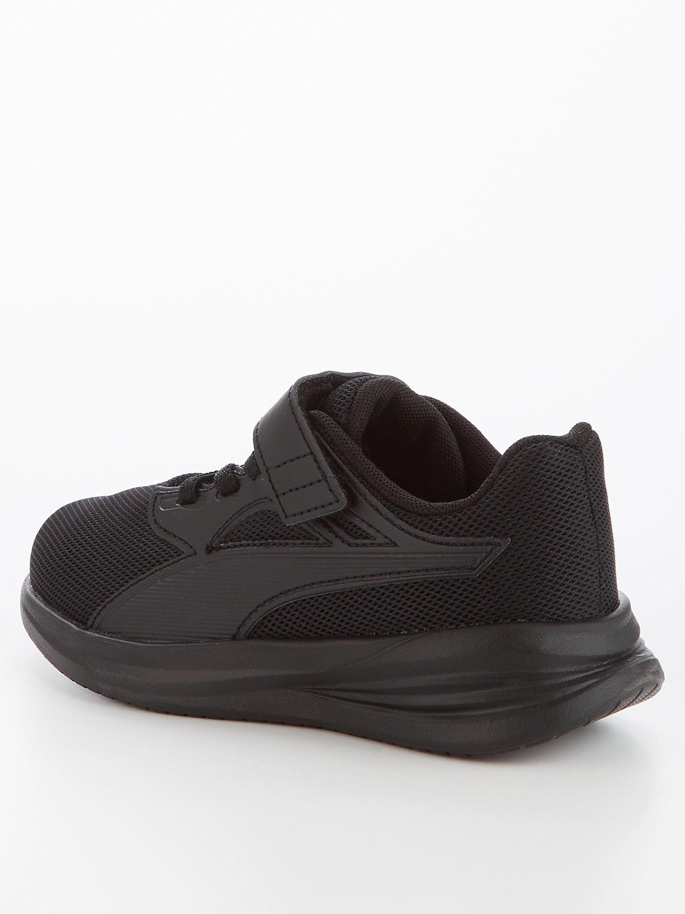 Childrens deals puma trainers