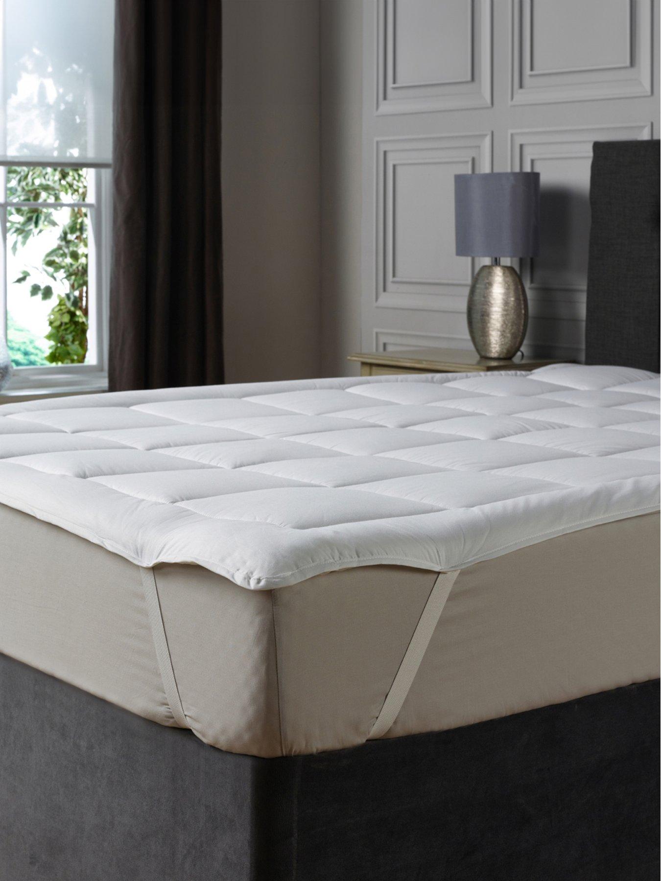 Everyday Essentials Hollowfibre Mattress Topper White very.co.uk