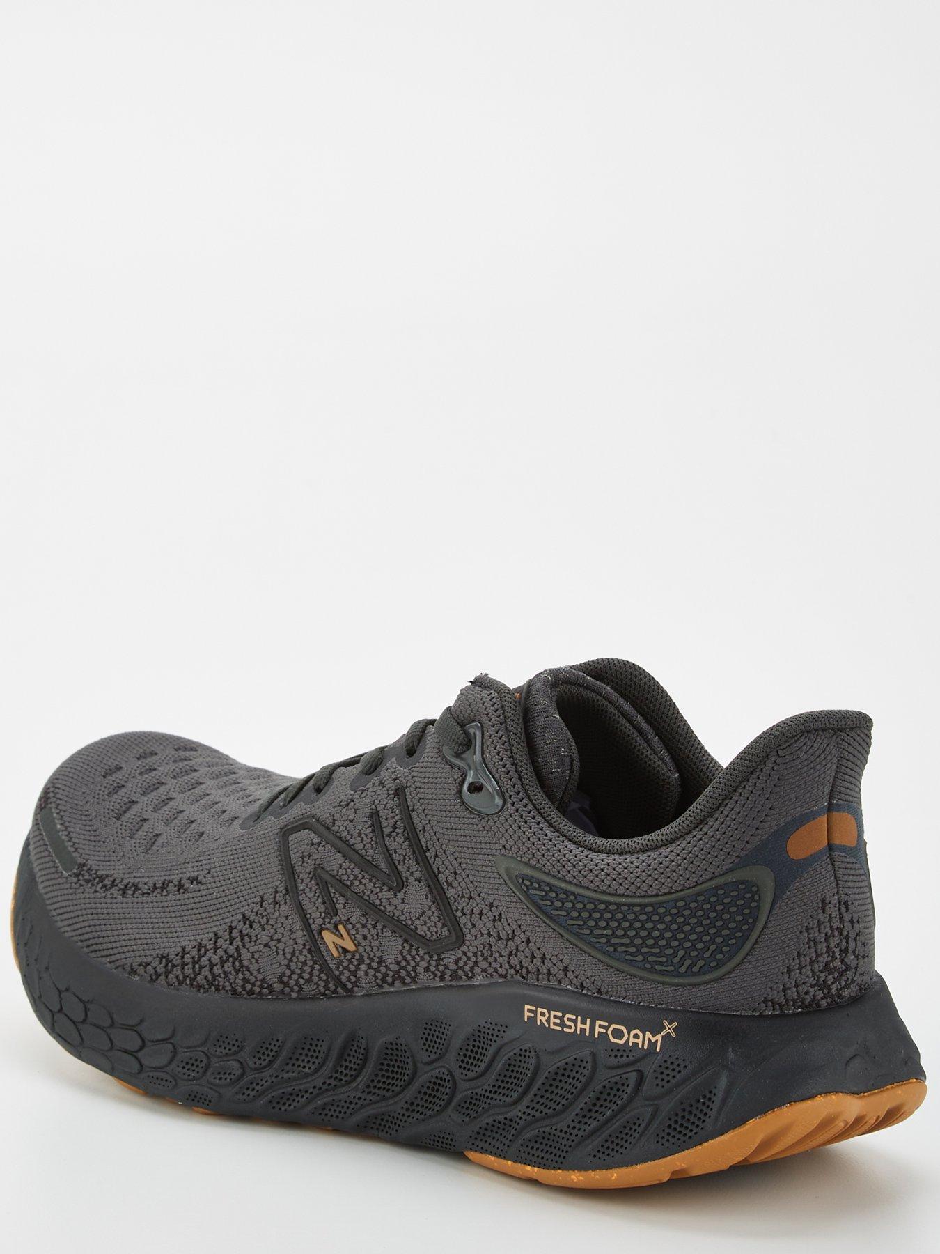 New balance clearance trainers 1080