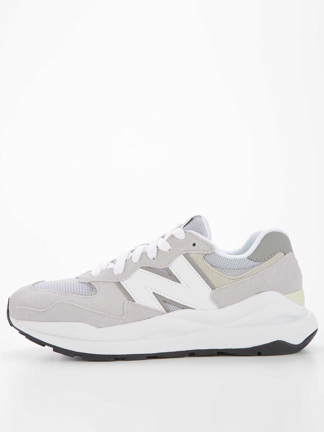 New balance cheap clearance uk