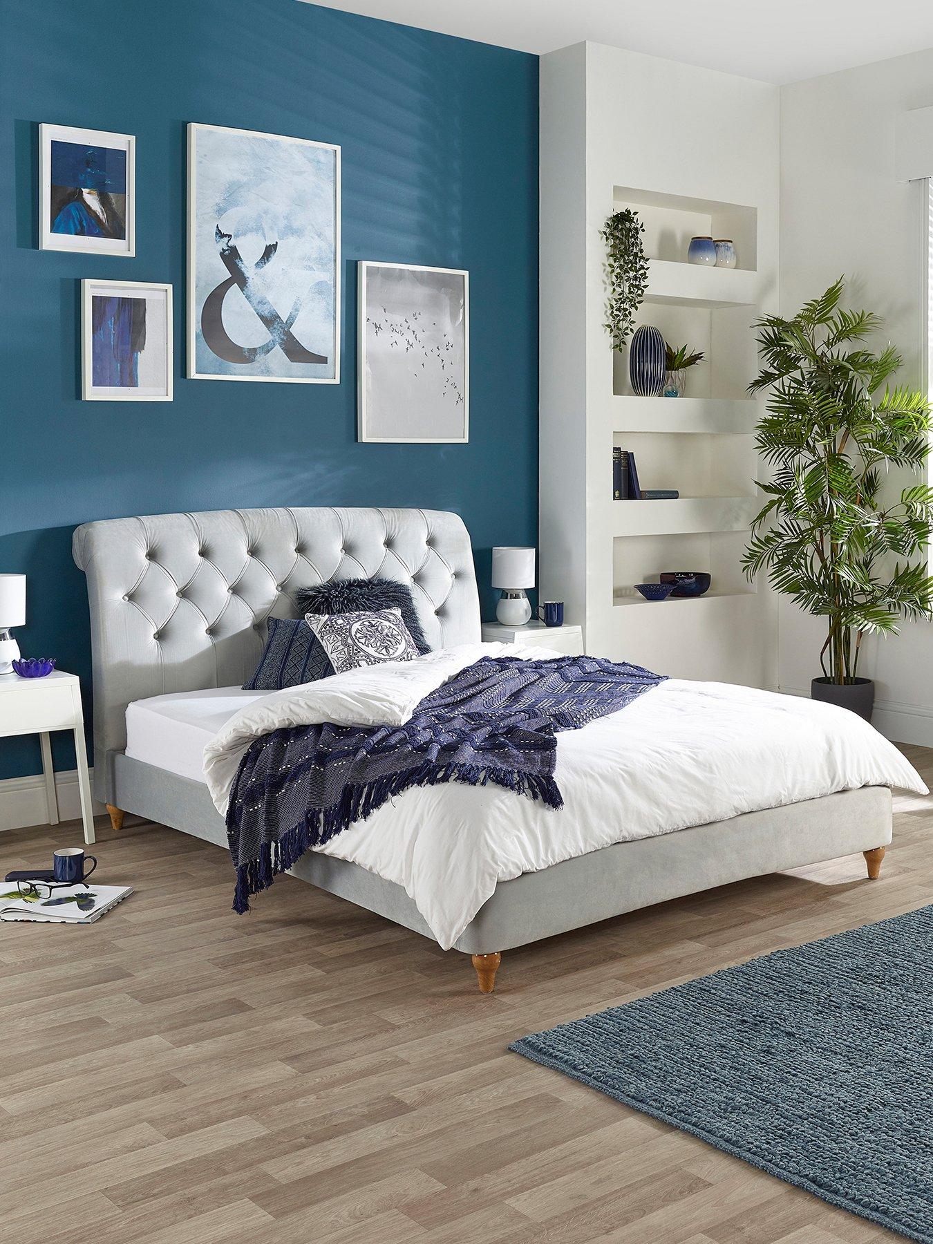 undefined Sorento Bed
